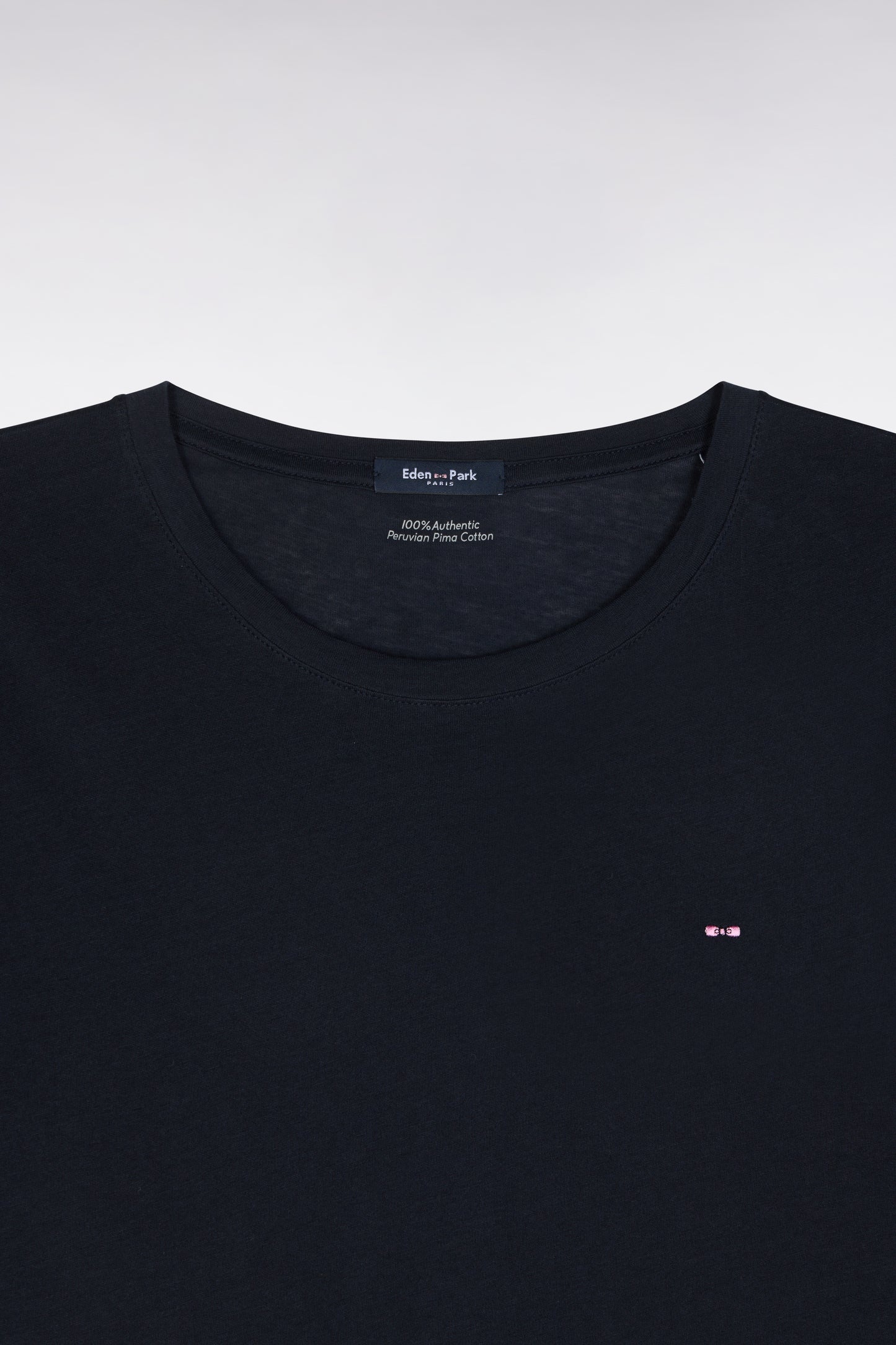 Round-neck T-shirt in lightweight navy Pima cotton jersey, straight cut