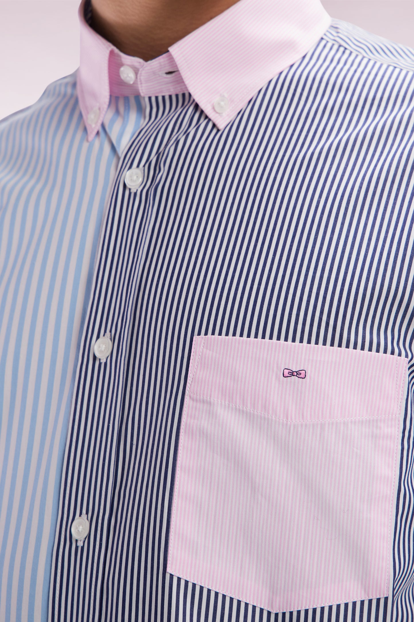 Straight short-sleeved shirt in striped pink and navy cotton