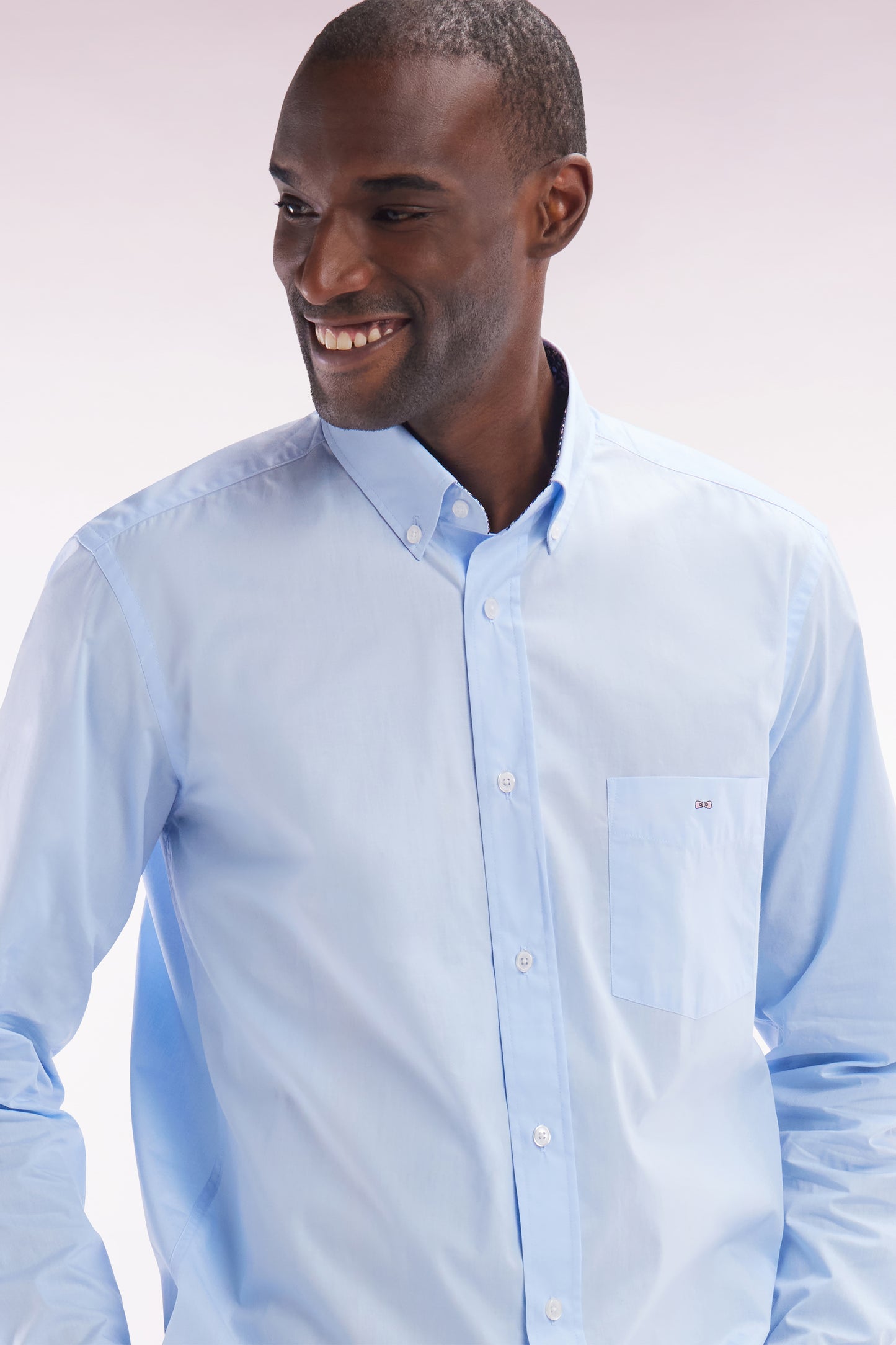 Straight-fit sky blue cotton shirt with elbow patch