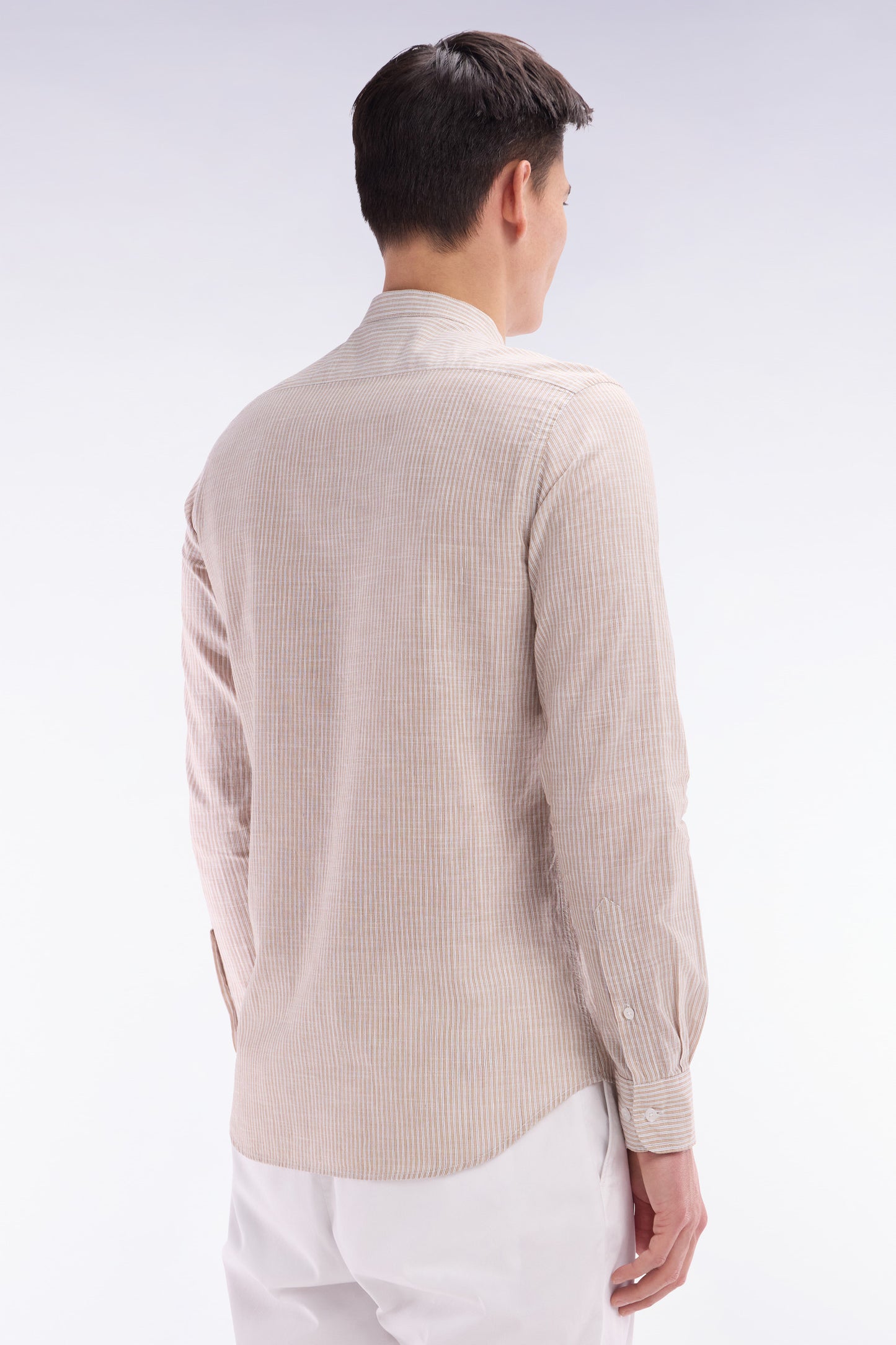 Slim-fit beige striped cotton and linen shirt with Mandarin collar