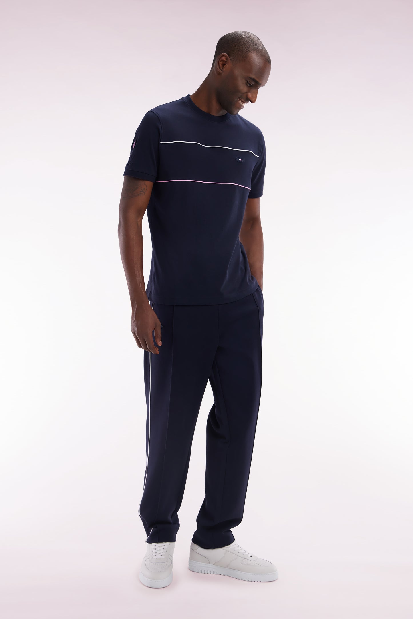 Straight-cut navy stretch cotton fleece jogging pants with sky blue piping