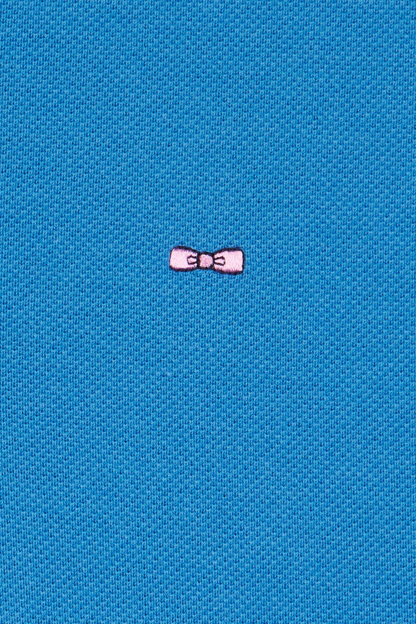 Straight-cut short-sleeved polo shirt in blue Pima cotton piqué with striped under collar
