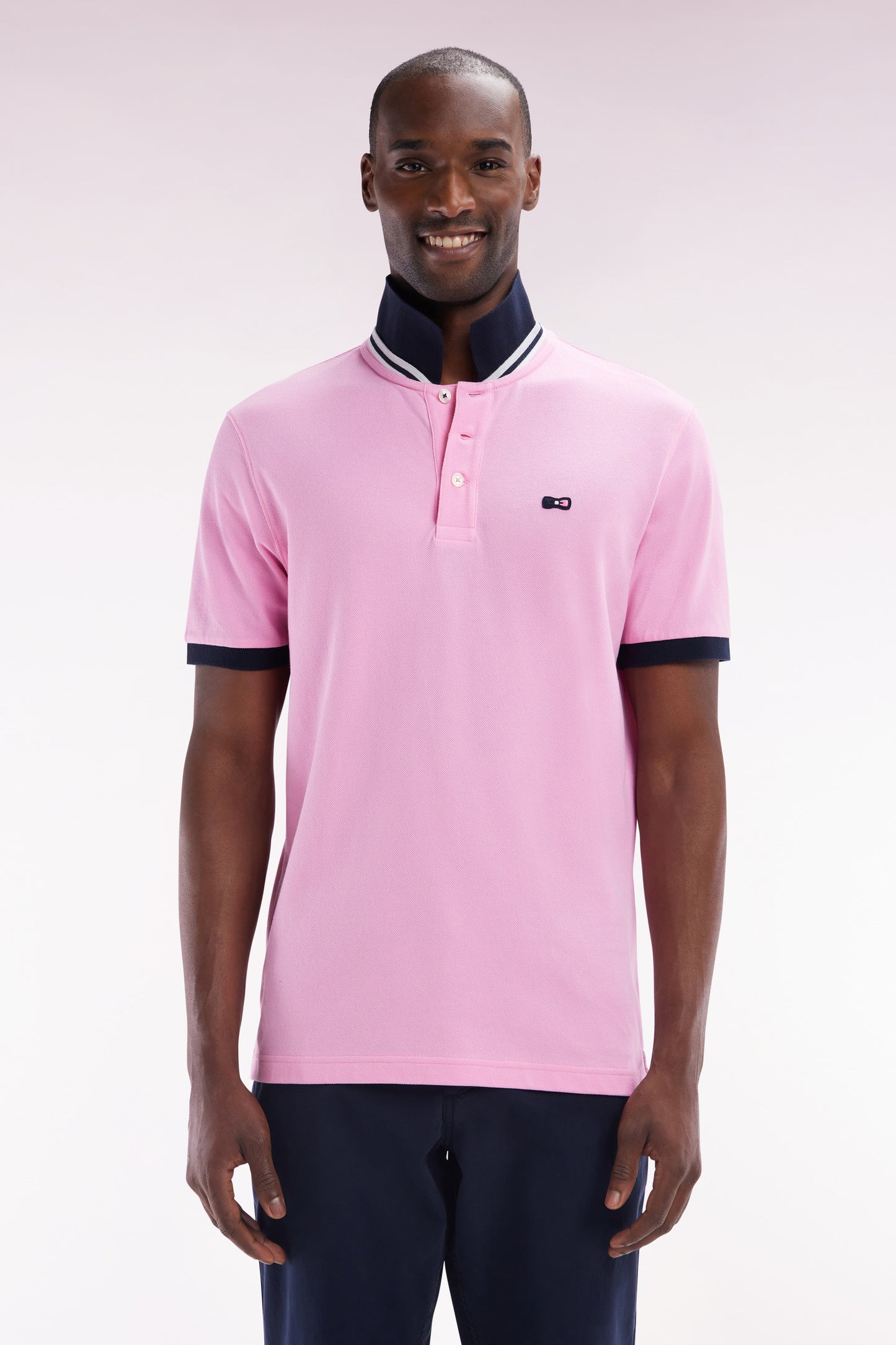Straight-fit short-sleeved polo shirt in pink cotton piqué with tricolor embroidery
