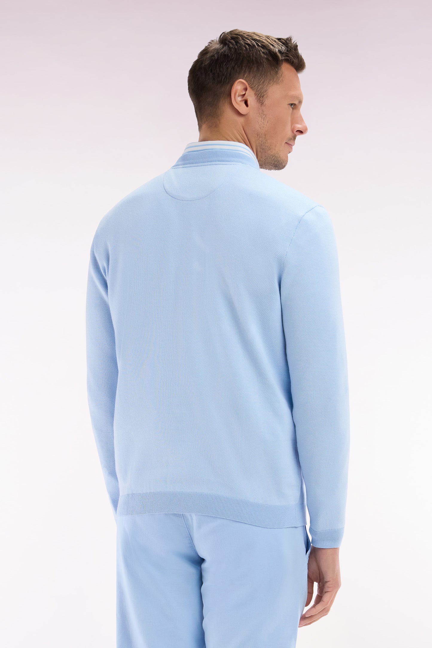 Straight-fit round neck cotton jumper in sky blue cotton