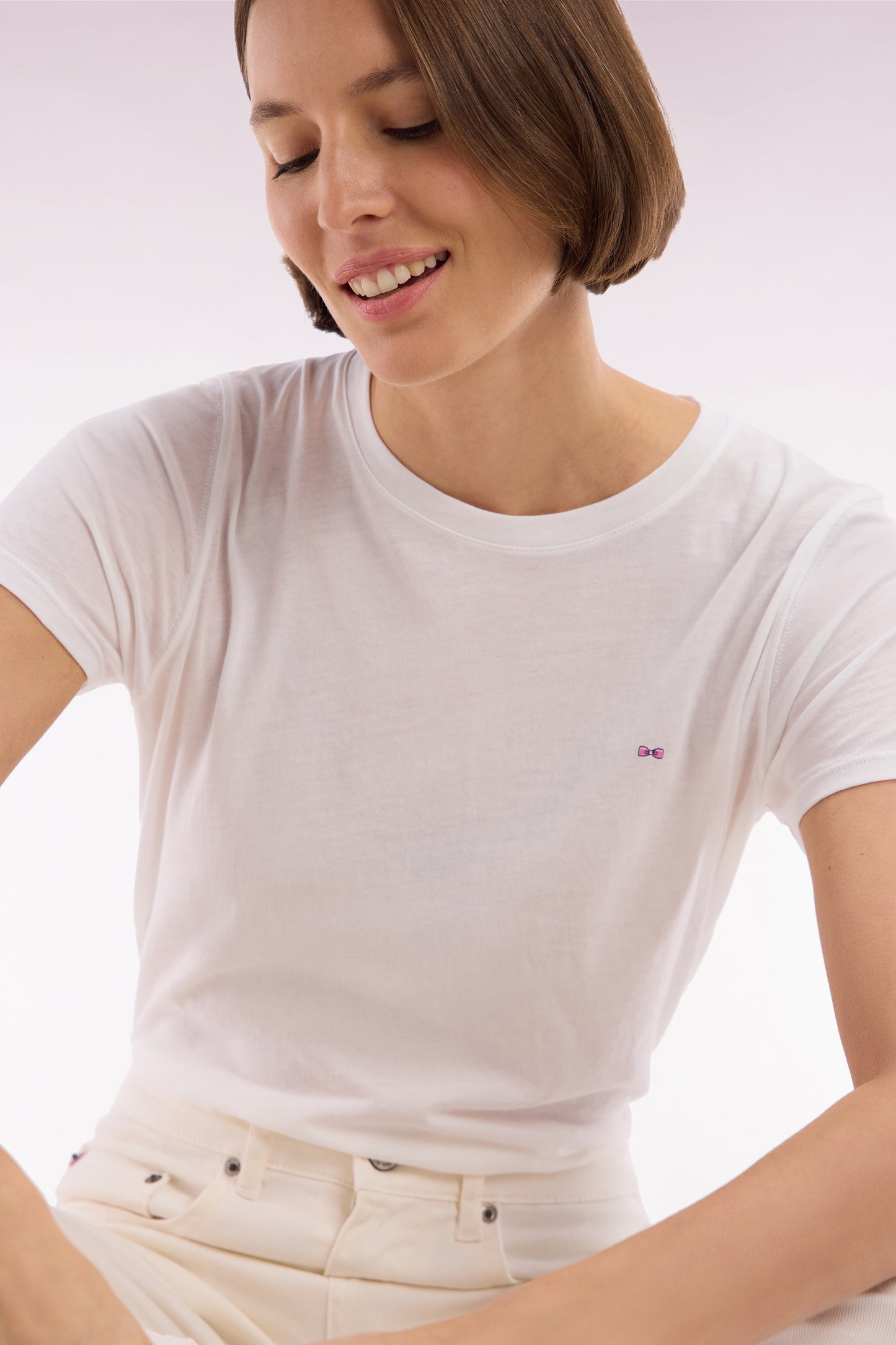 Round-neck T-shirt in lightweight white Pima cotton jersey, straight cut