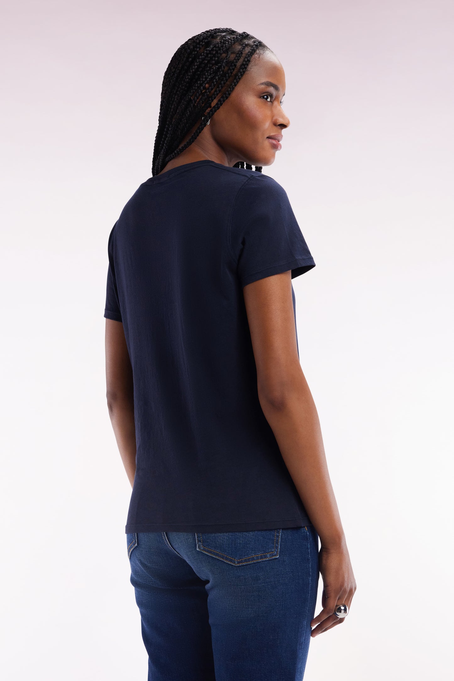 Round-neck T-shirt in lightweight navy Pima cotton jersey, straight cut