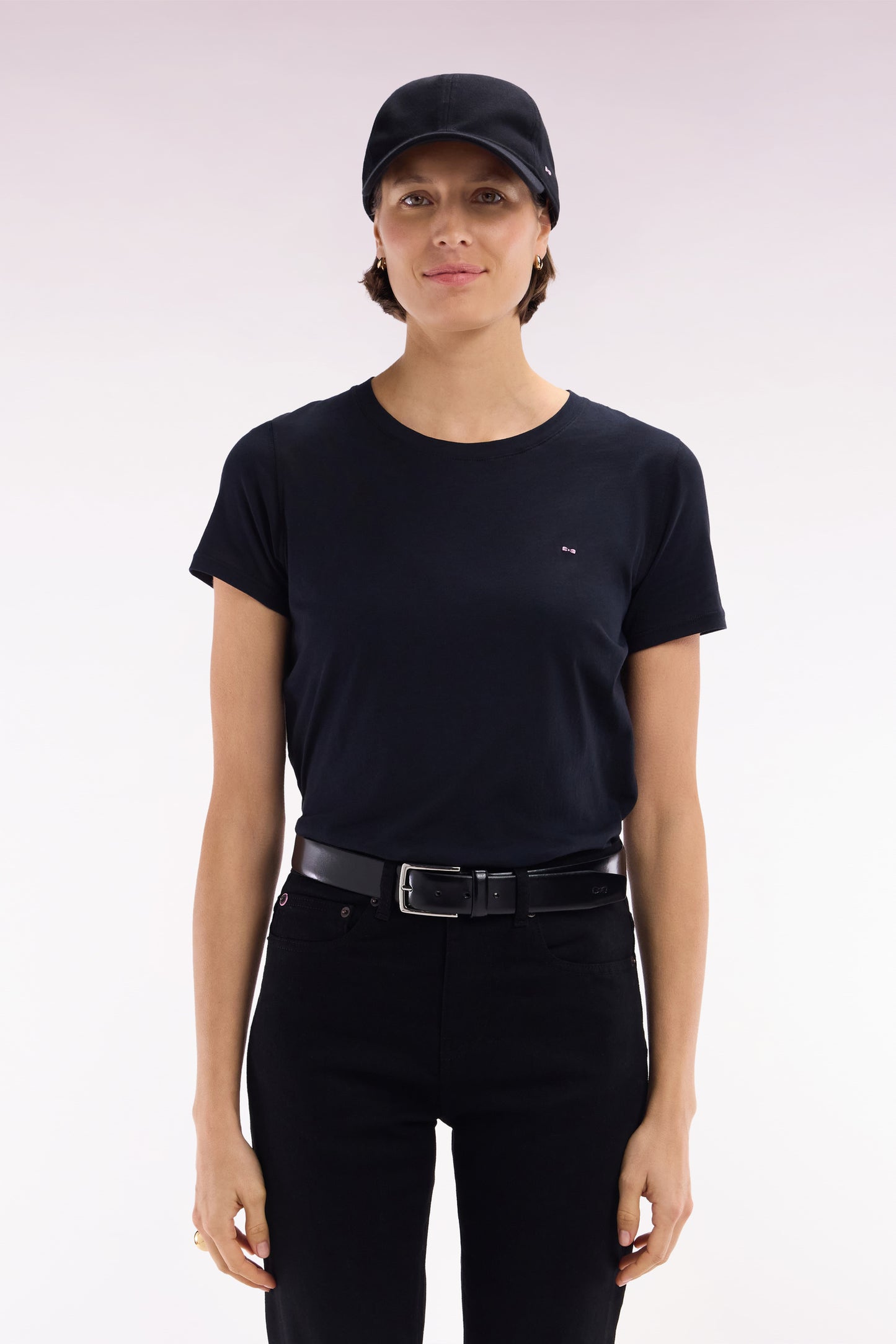 Round-neck T-shirt in black lightweight Pima cotton jersey, straight cut