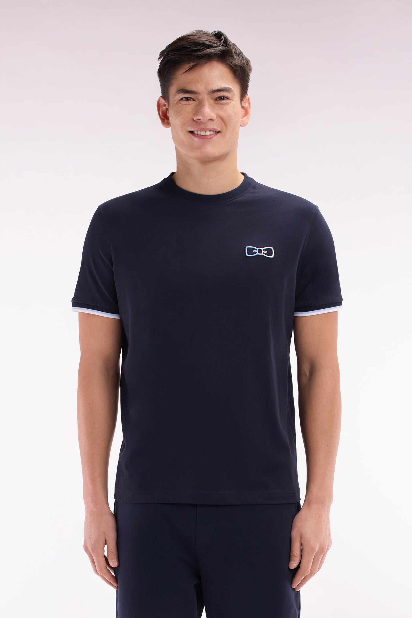 Relaxed-fit navy cotton T-shirt with two-tone embroidery