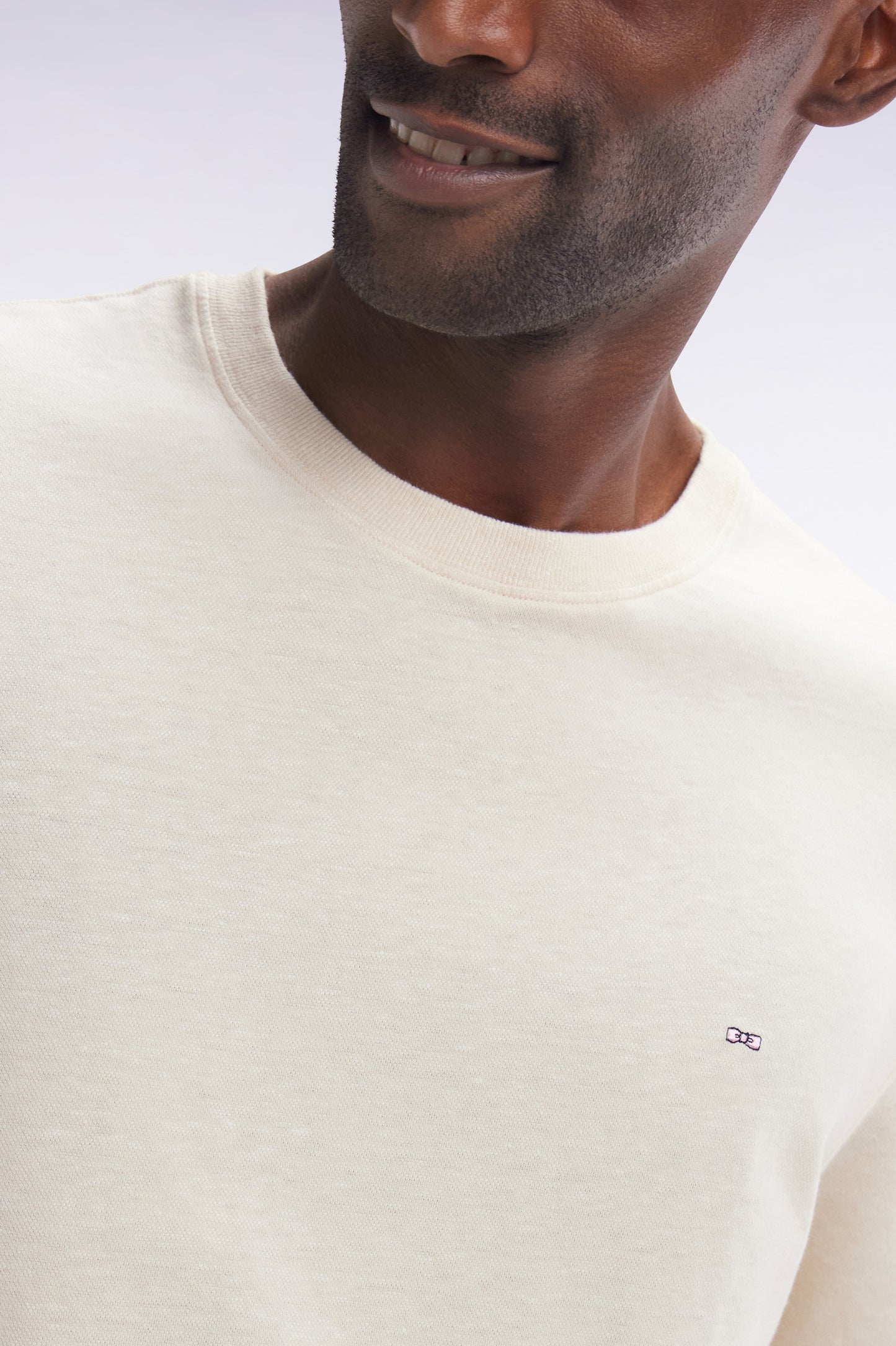 Straight-fit ecru T-shirt in cotton and linen blend