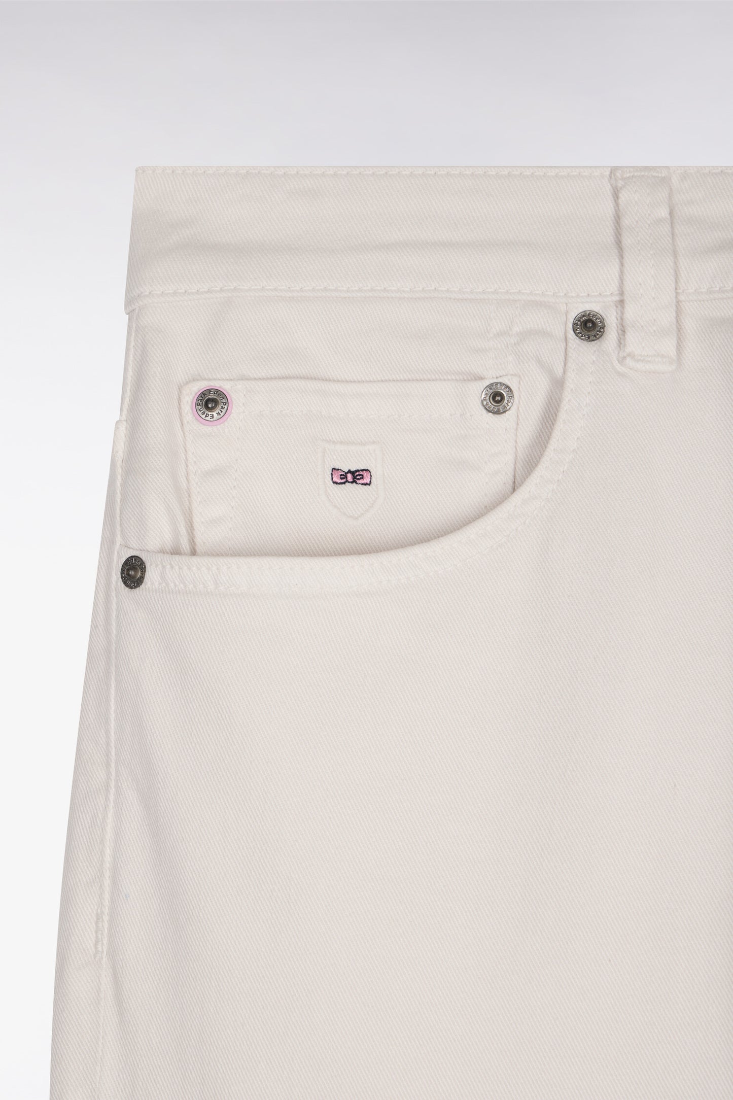 Jean en denim stretch écru coupe regular