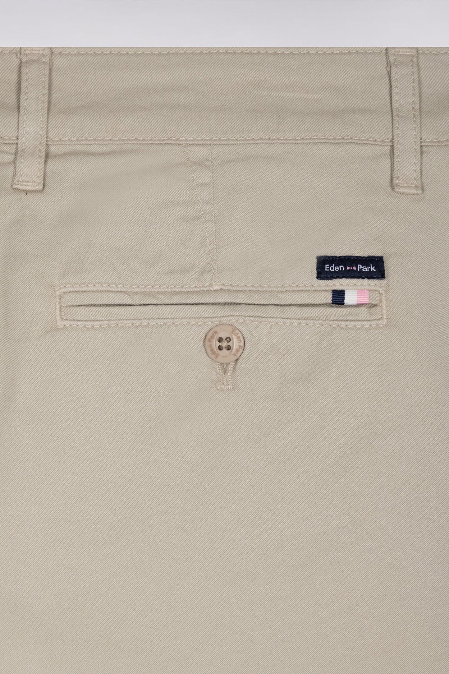 Khaki cotton cargo Bermuda shorts