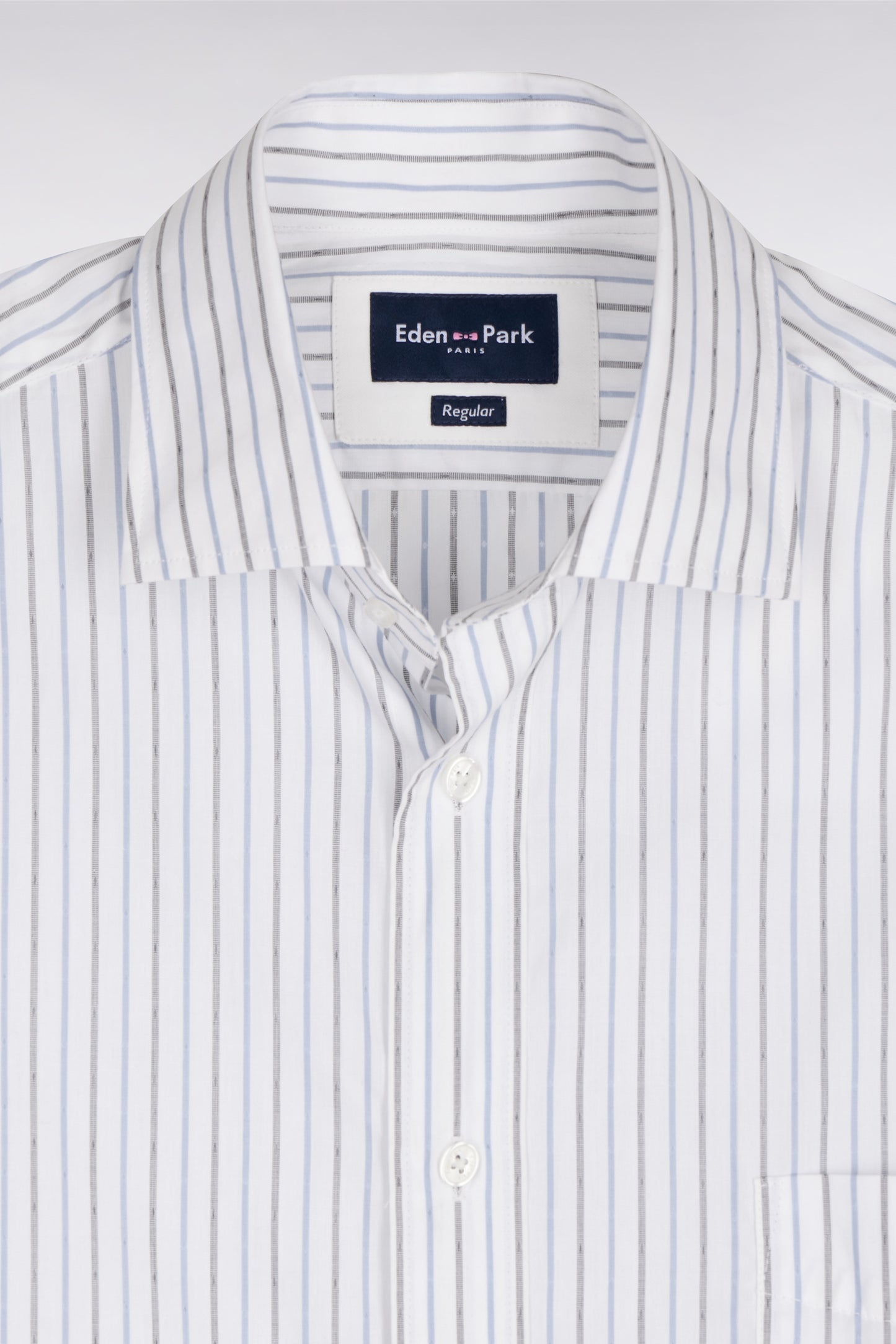 Short-sleeved shirt in sky blue striped cotton dobby