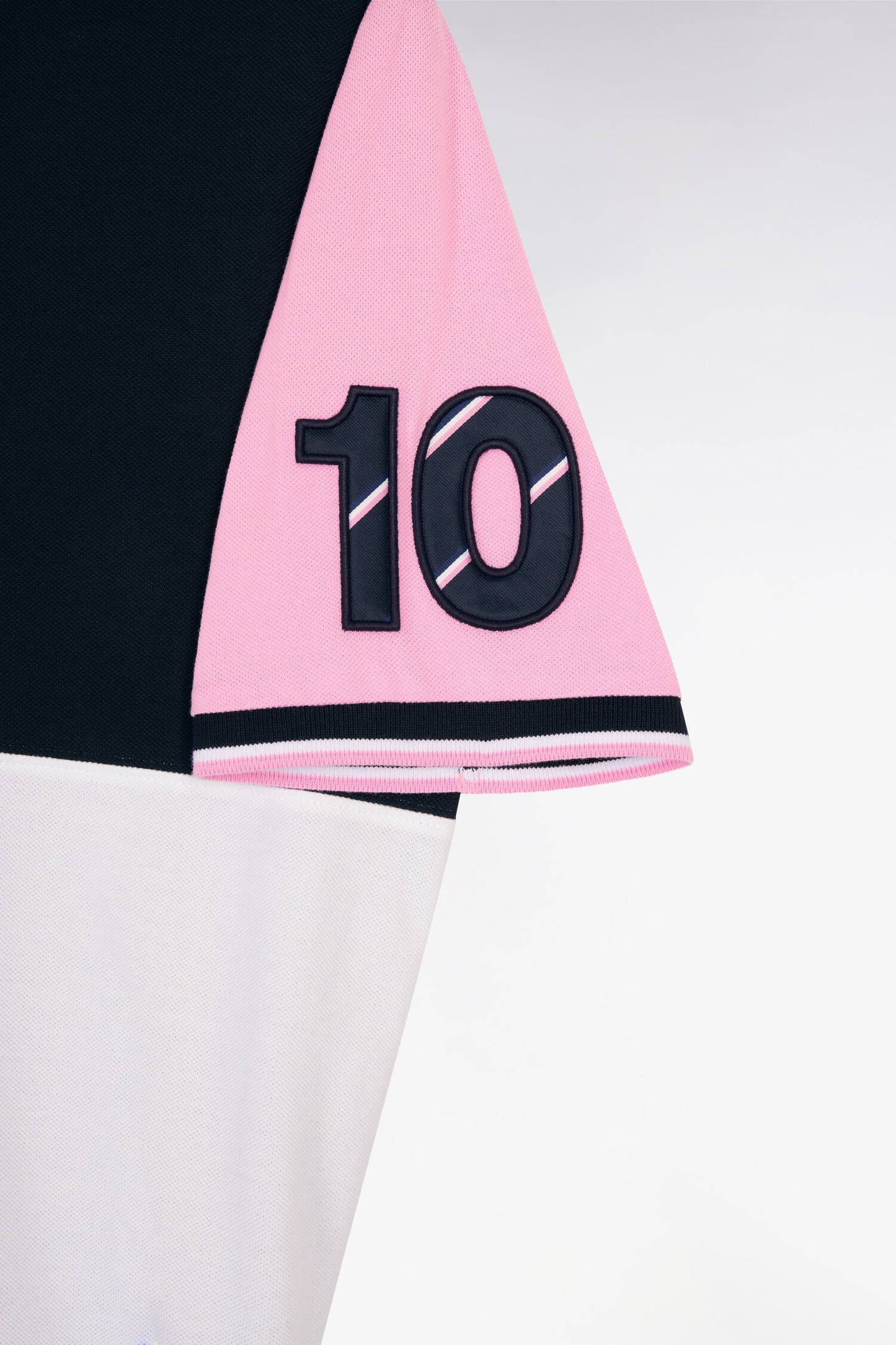 XV de France short-sleeved polo shirt in pink cotton with dial cutouts