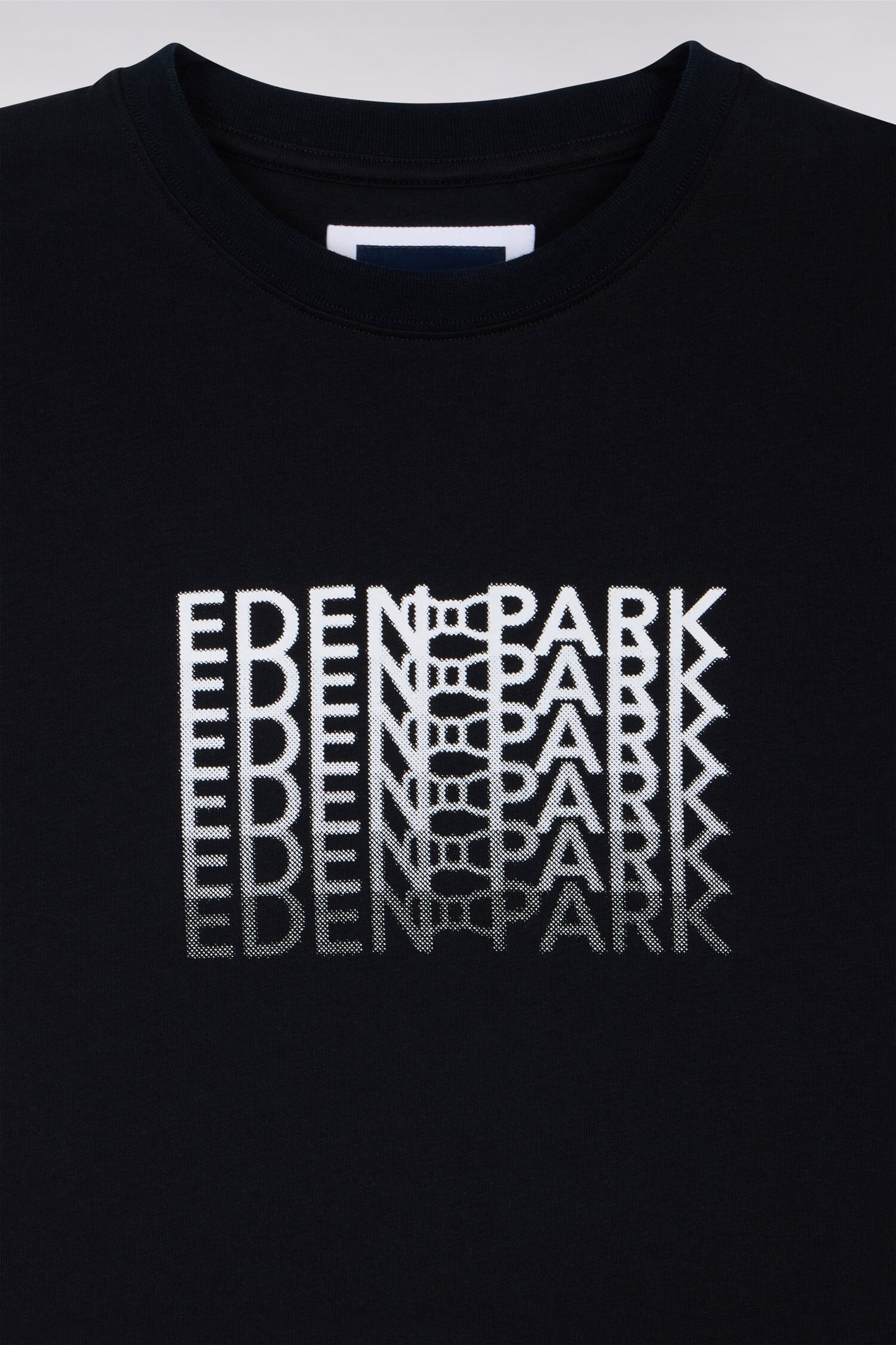 Regular fit ecru screen-printed short-sleeved T-shirt