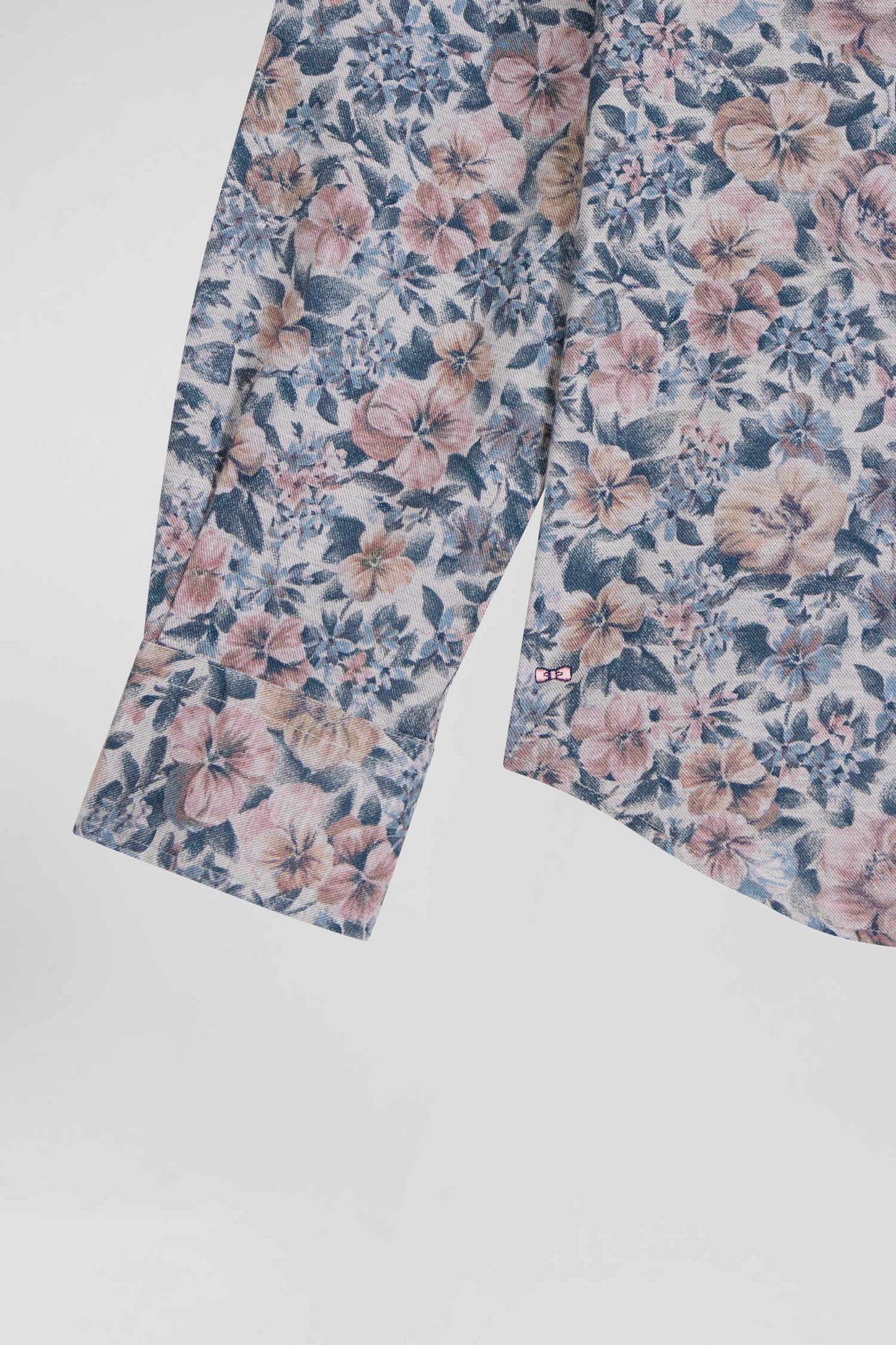 Slim beige cotton shirt