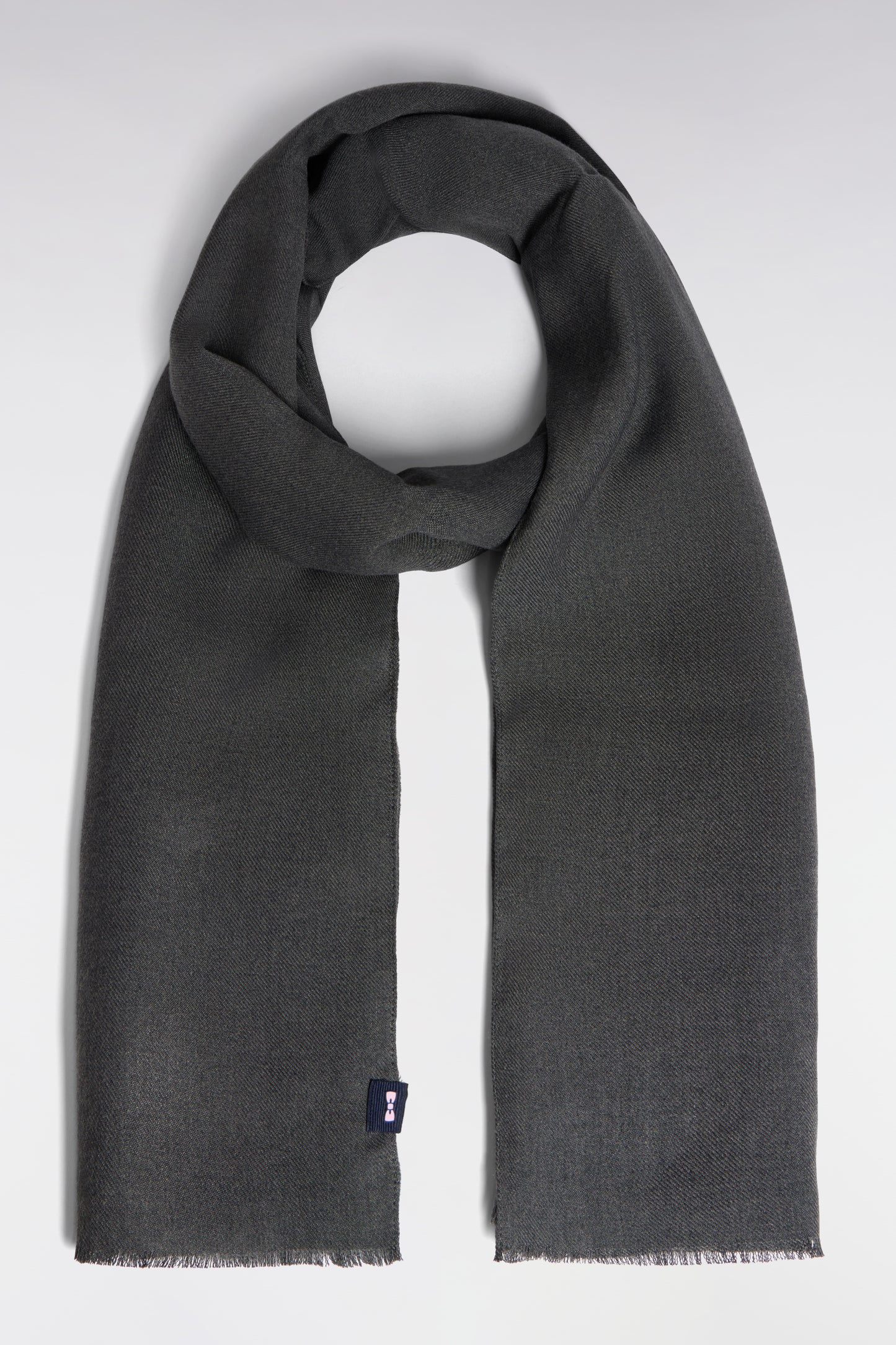 Grey fringed scarf