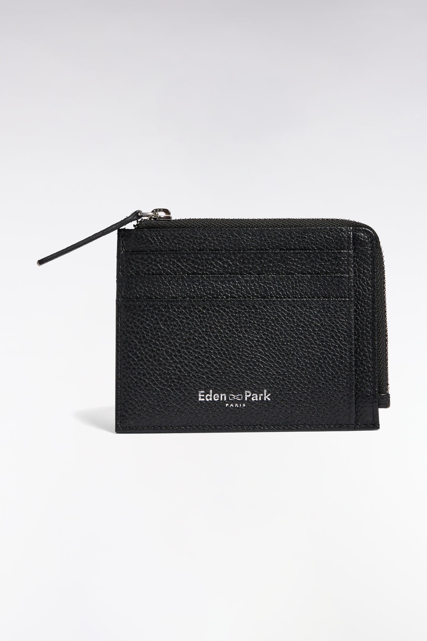 Zipped card holder in black grained leather