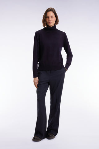 Flare pants in navy stretch wool flannel