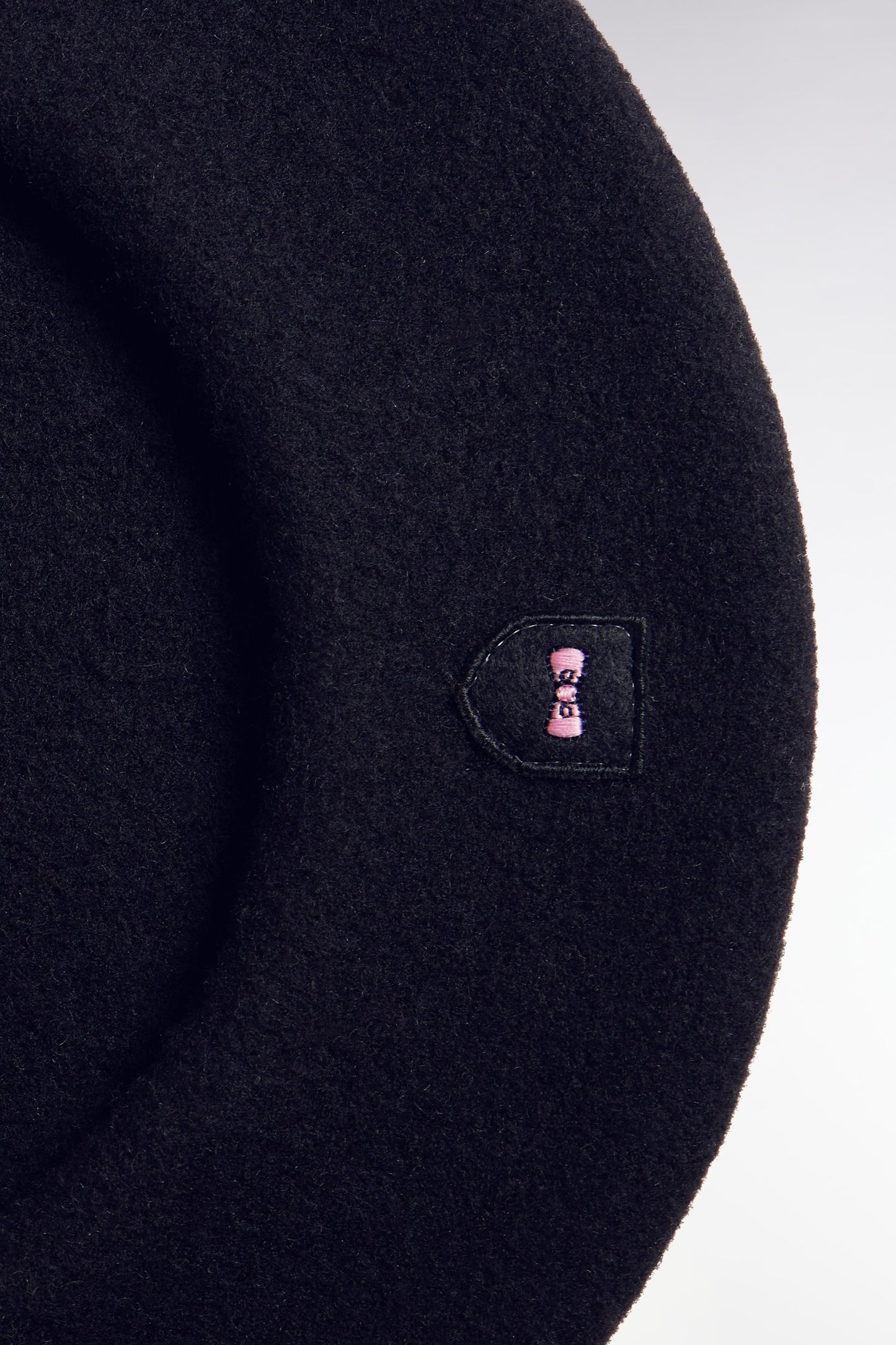 Plain beret in navy virgin wool