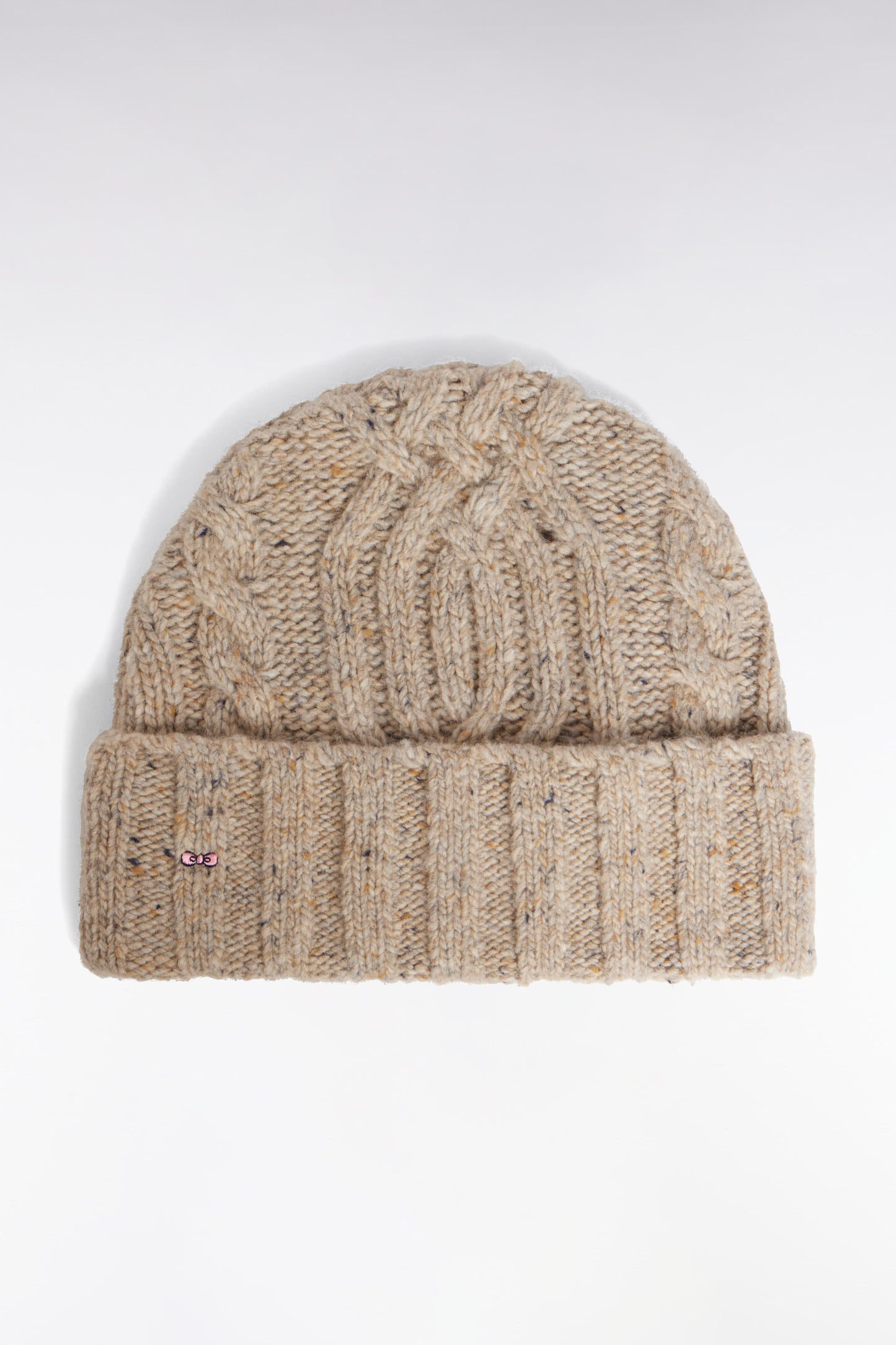 Beige mottled virgin wool and alpaca twisted hat