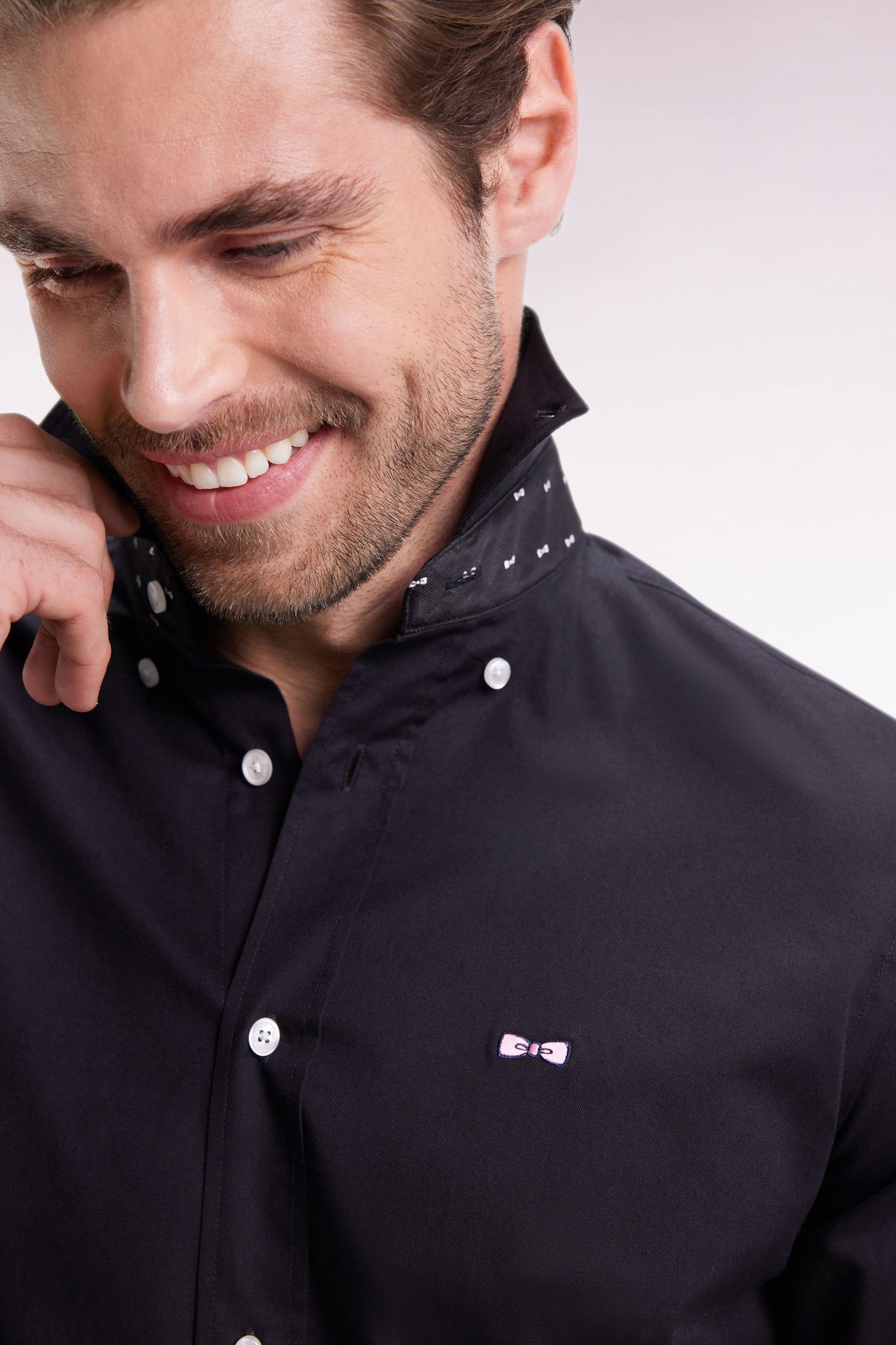 Black pinpoint cotton shirt with embroidered back, straight cut