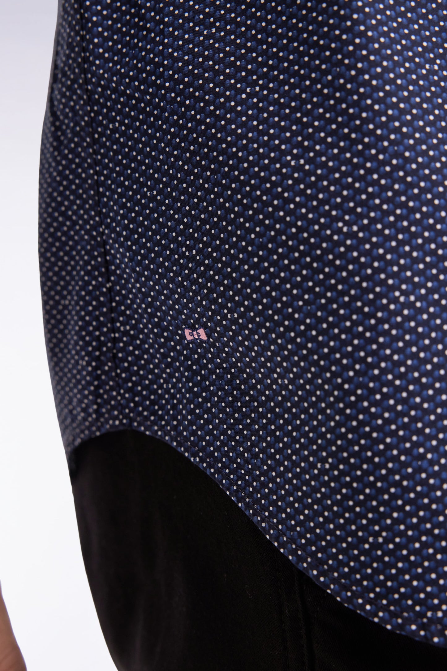 Cotton shirt with blue polka dot micropattern, slim fit