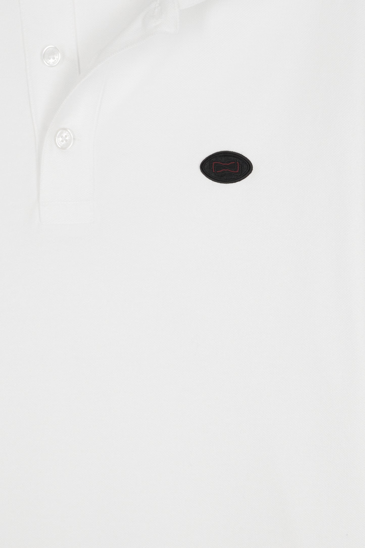 Short-sleeved white cotton polo shirt, loose fit