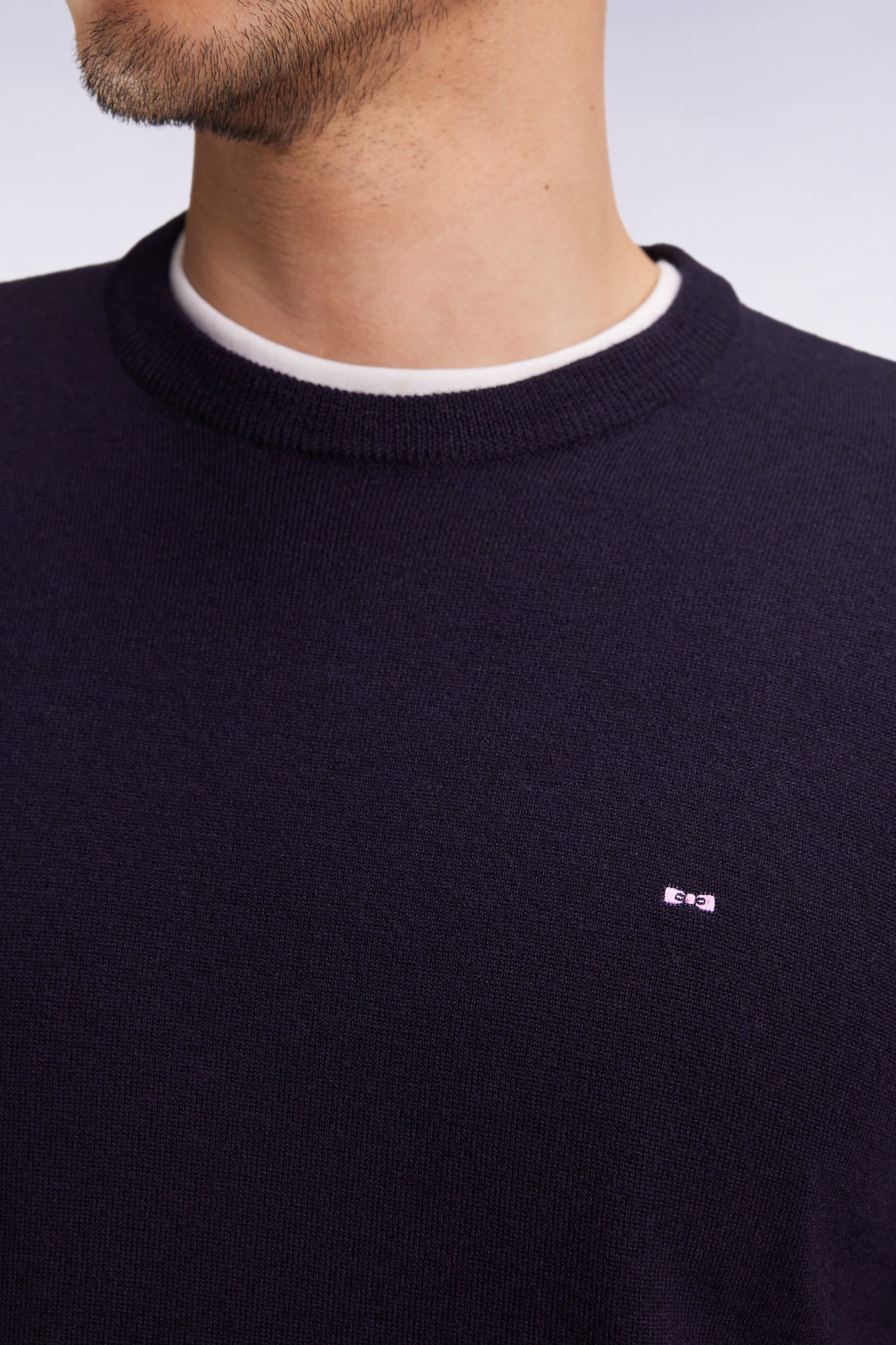 Round-neck sweater in navy merino wool