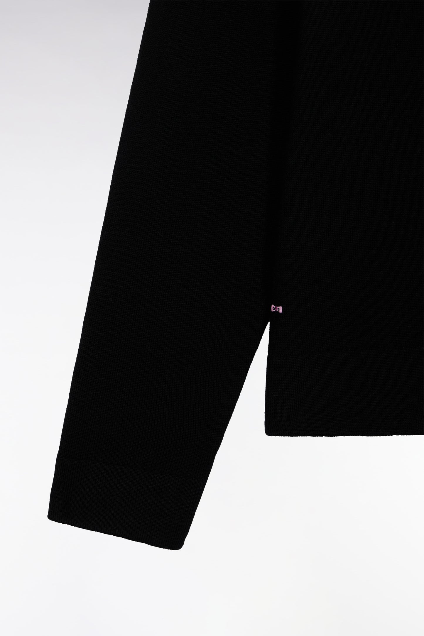 Round-neck sweater in black merino wool