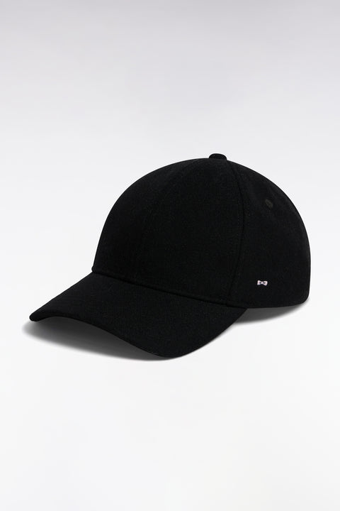 Plain black winter cap - Image 1
