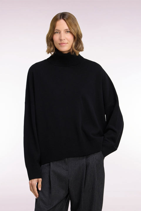 Pull col roulé en laine vierge et cachemire noir - Image 3