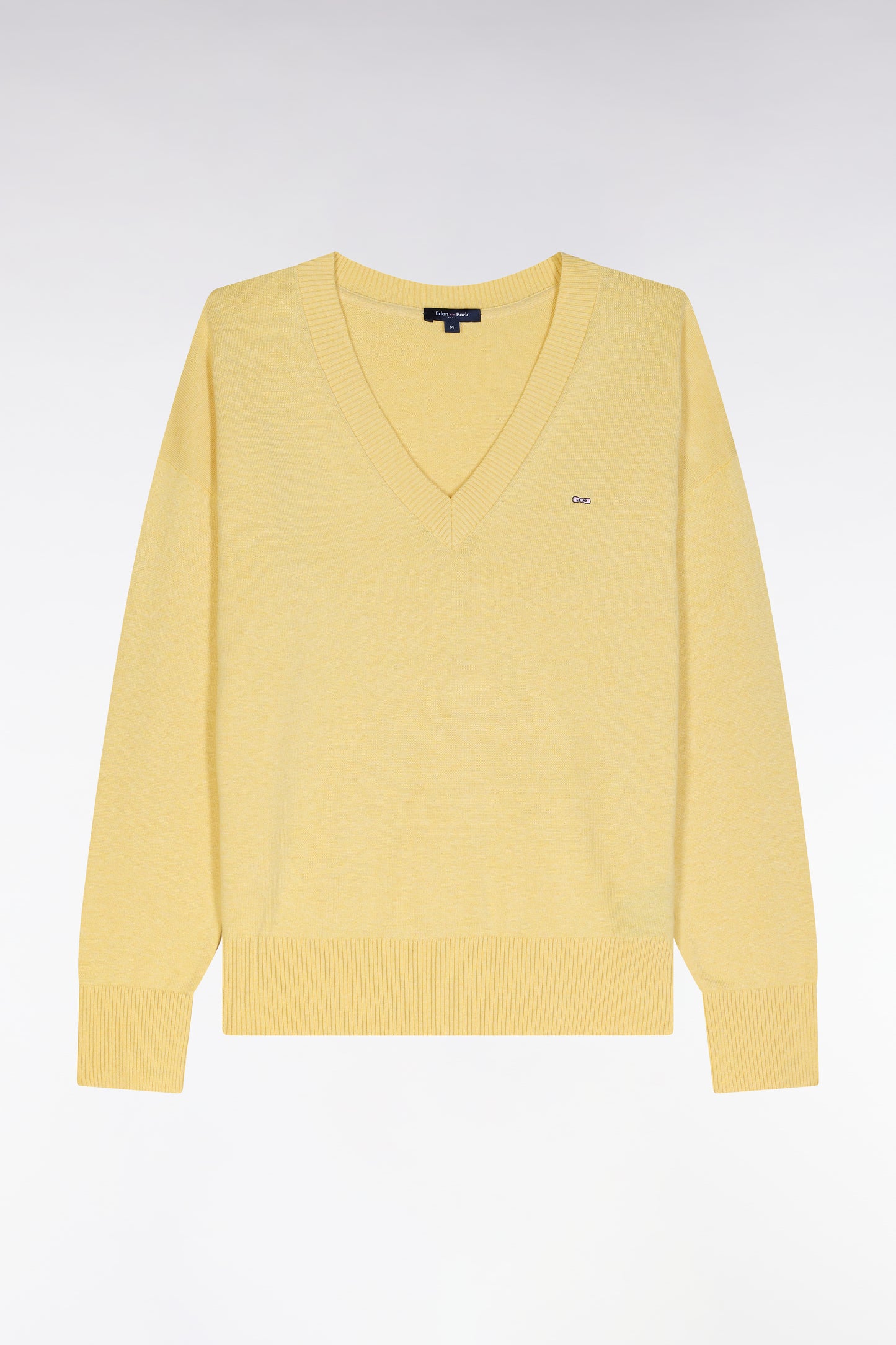 Pull col V en coton jaune coupe décontractée