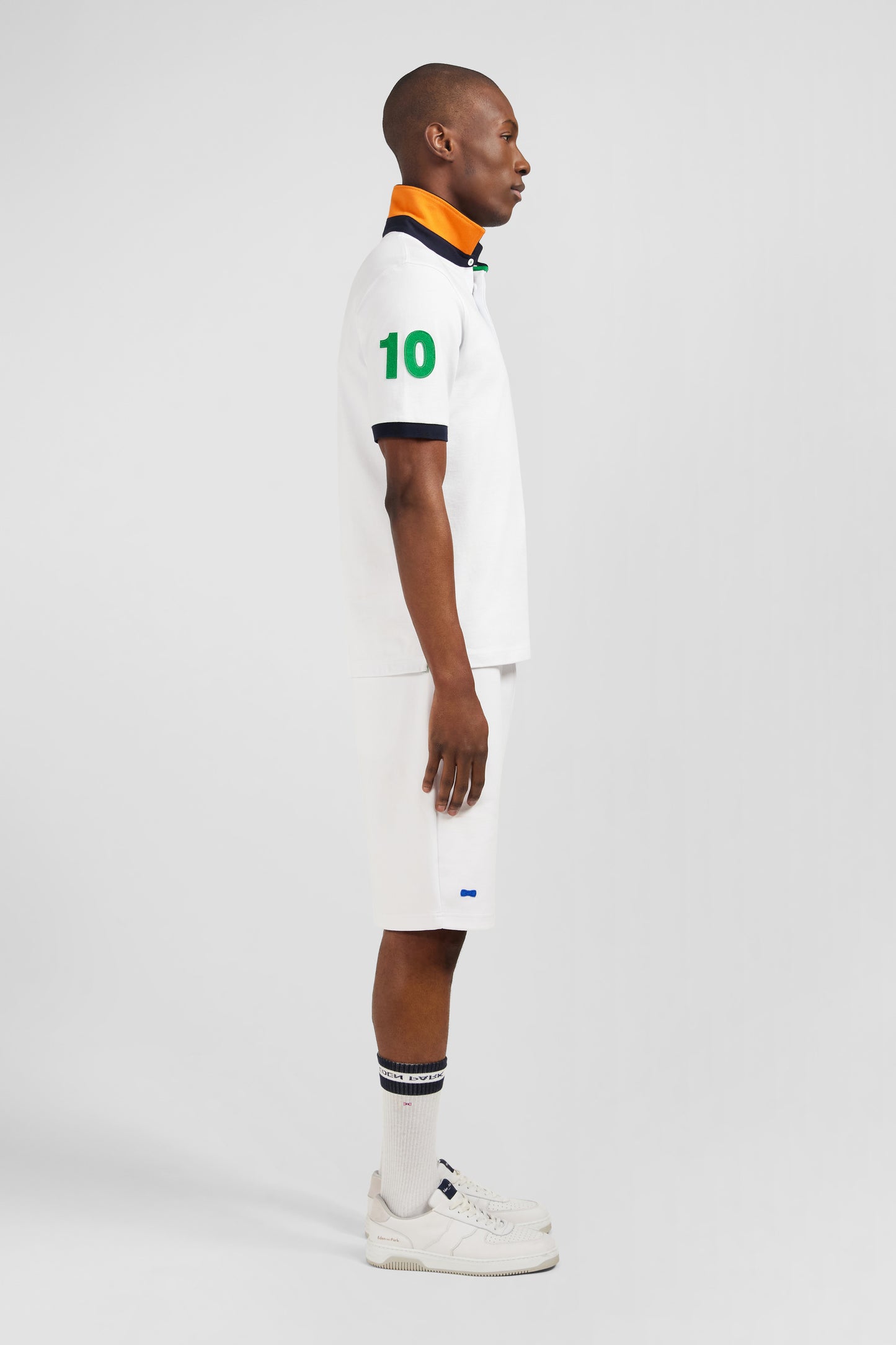White short-sleeved rugby shirt