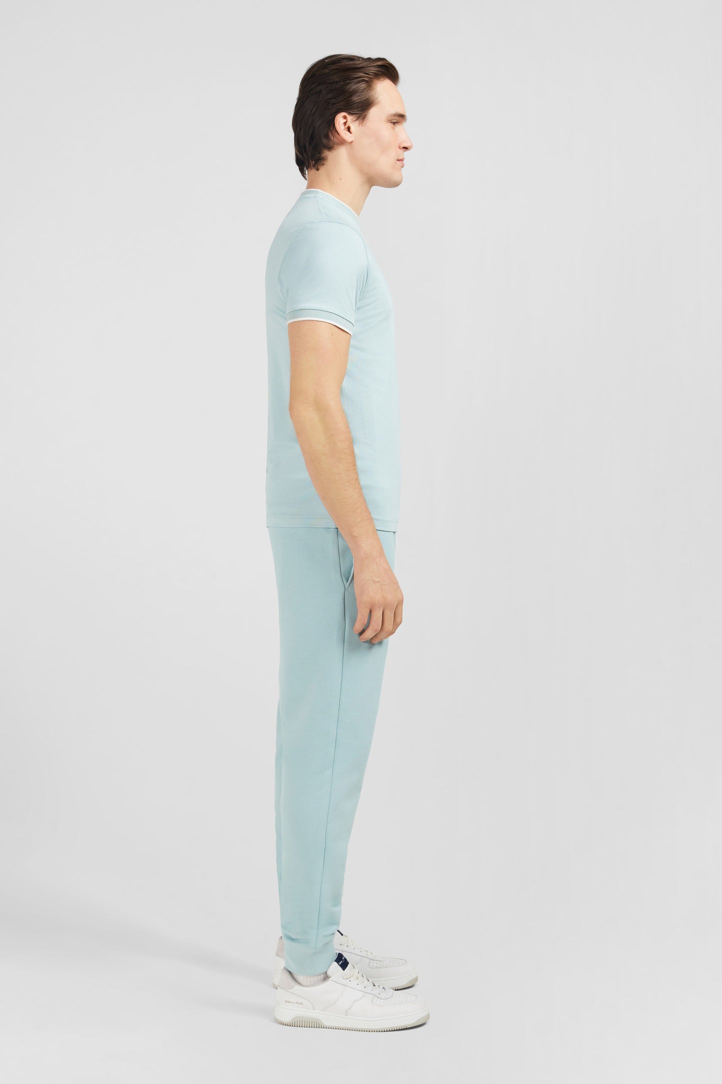 Plain green short-sleeved T-shirt in stretch cotton