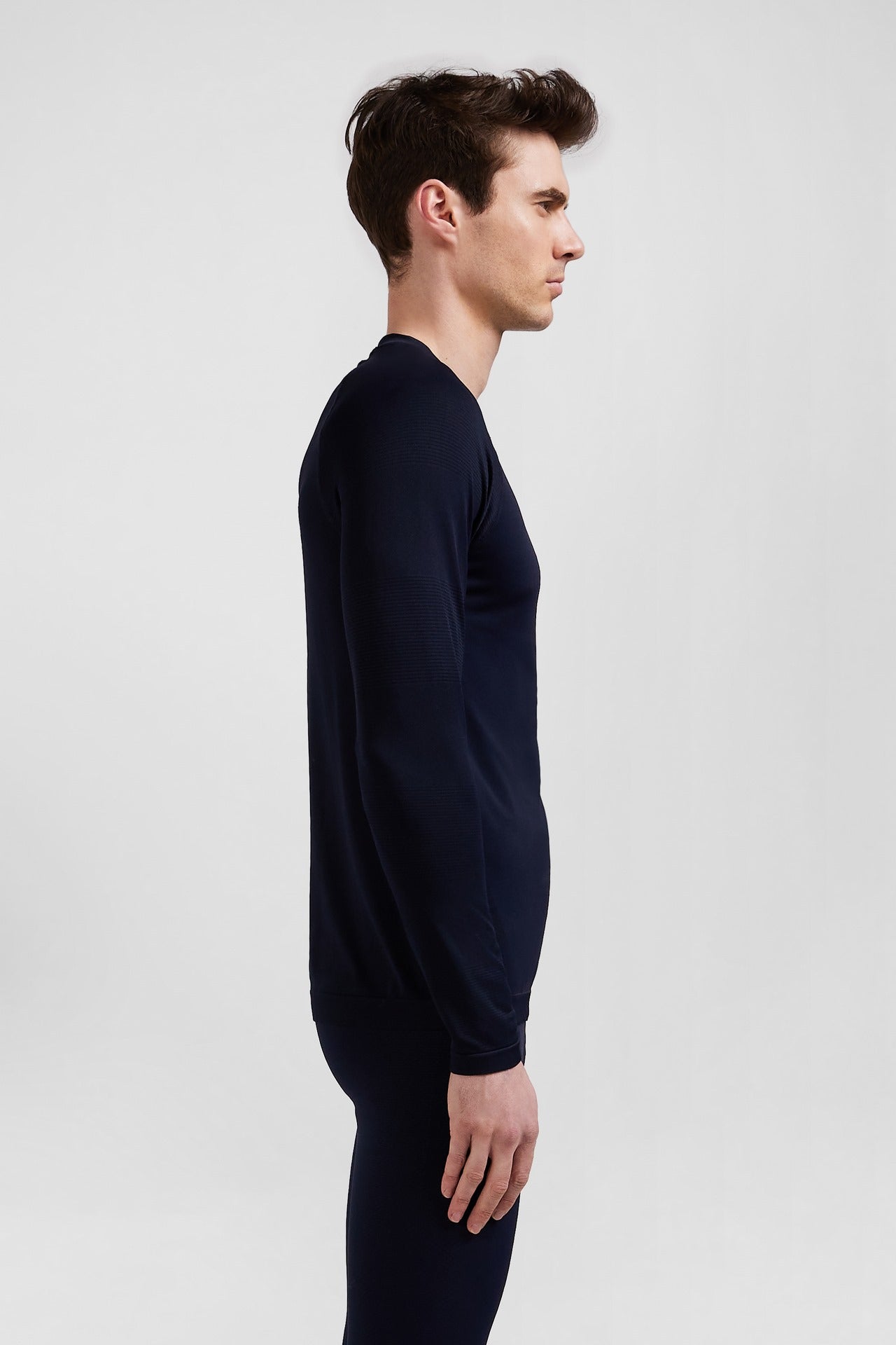 Navy blue long-sleeved sports T-shirt with striped details