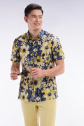 Chemise à manches courtes en popeline de coton marine motif floral jaune coupe droite