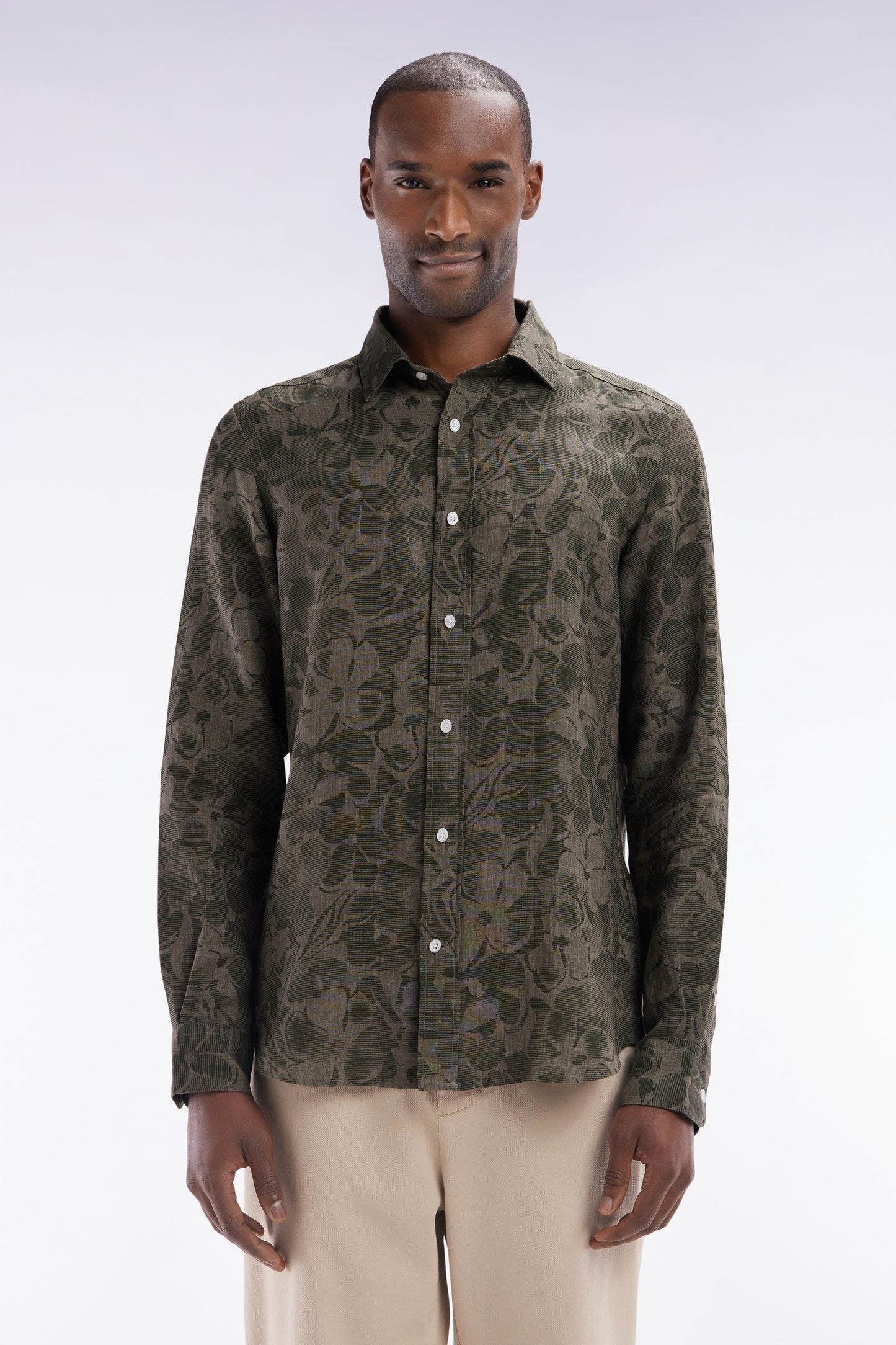 Slim-fit khaki linen printed shirt