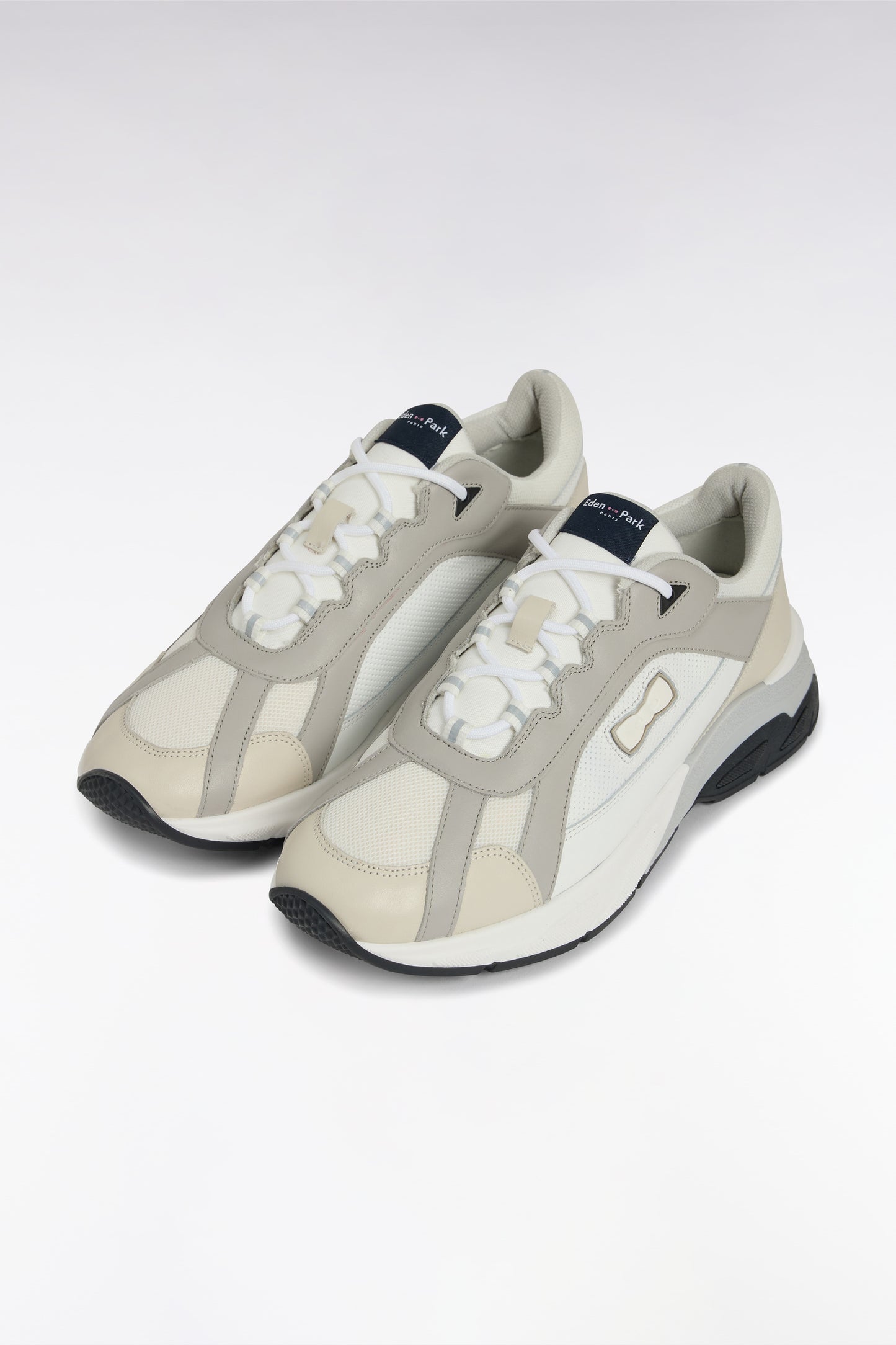Wide white leather sneakers