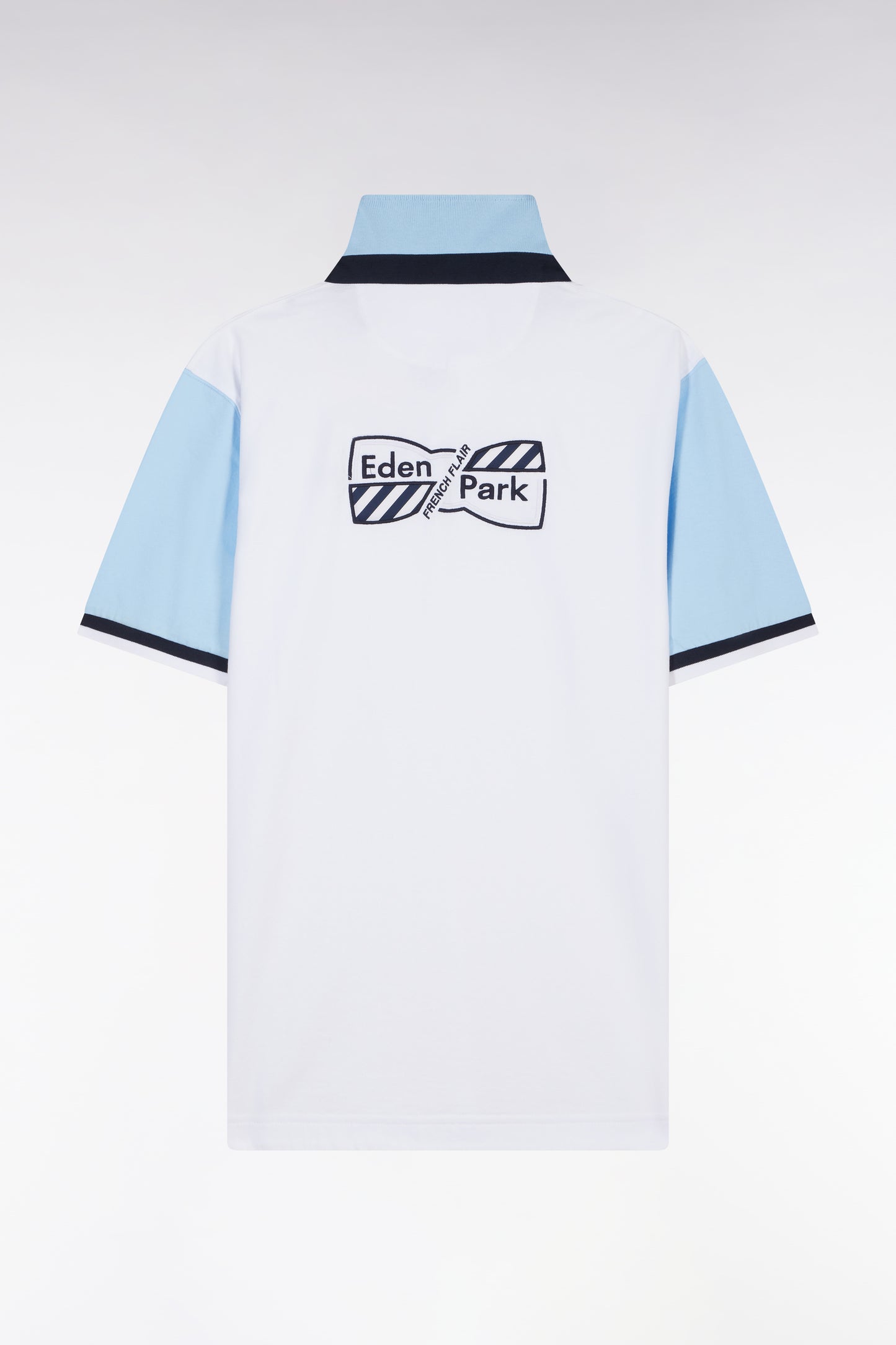 Straight-cut short-sleeved rugby shirt in sky blue cotton jersey with bow tie embroidery
