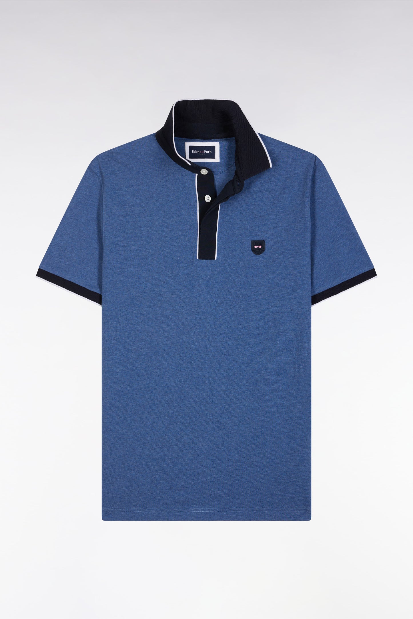 Slim-fit plain short-sleeved polo shirt in blue stretch cotton with contrasting piping