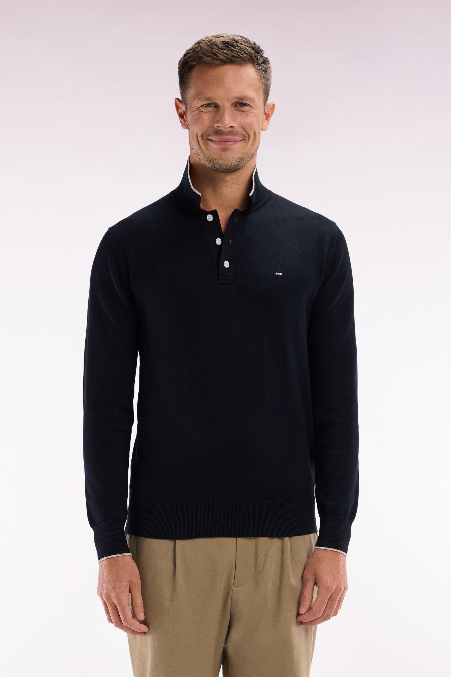 Pull col polo en coton noir et marron coupe droite