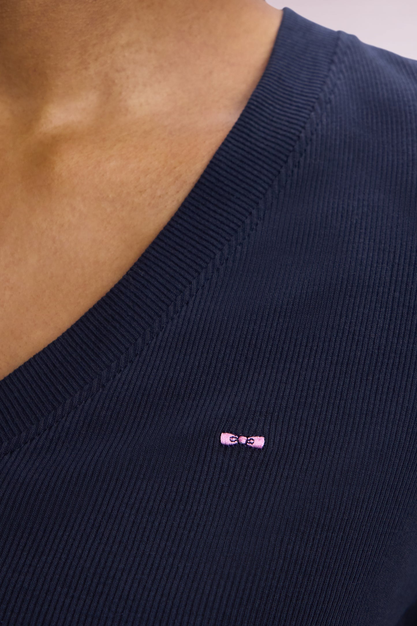 Pima cotton t-shirt chopped navy cut adjusted