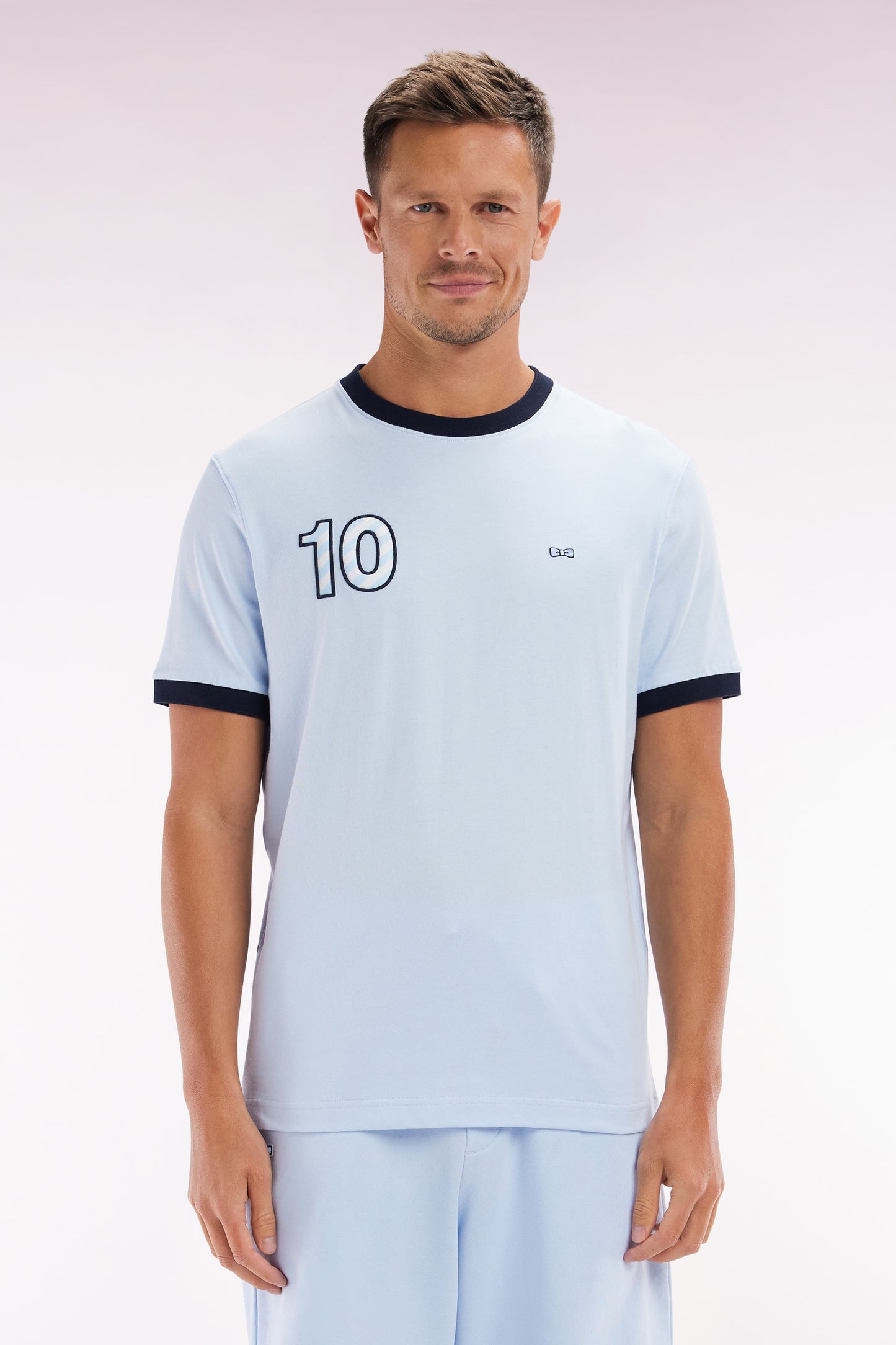 T-shirt in sky cotton, embroidery 10, relaxed fit