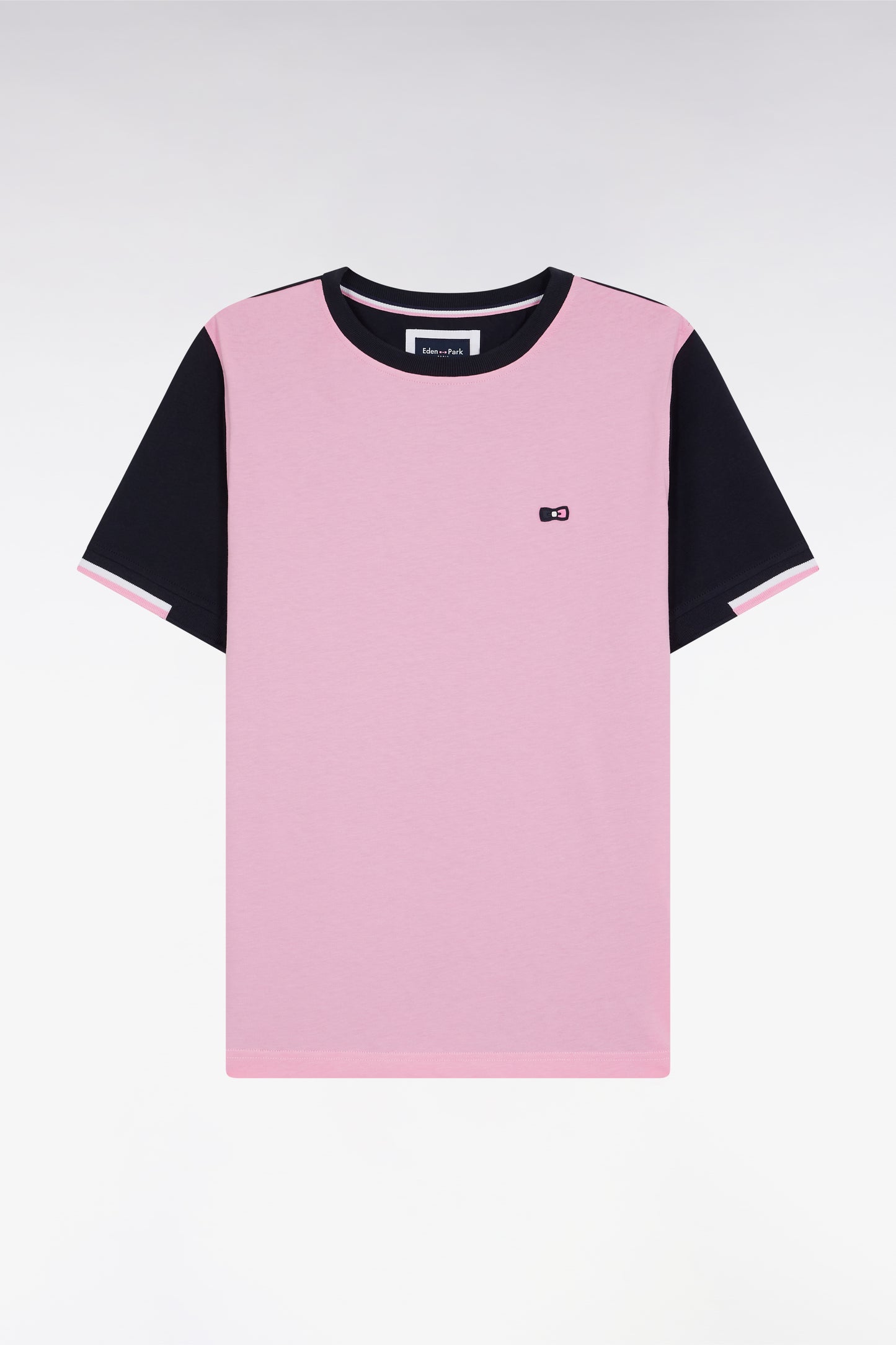 Pink cotton short-sleeved T-shirt, straight cut