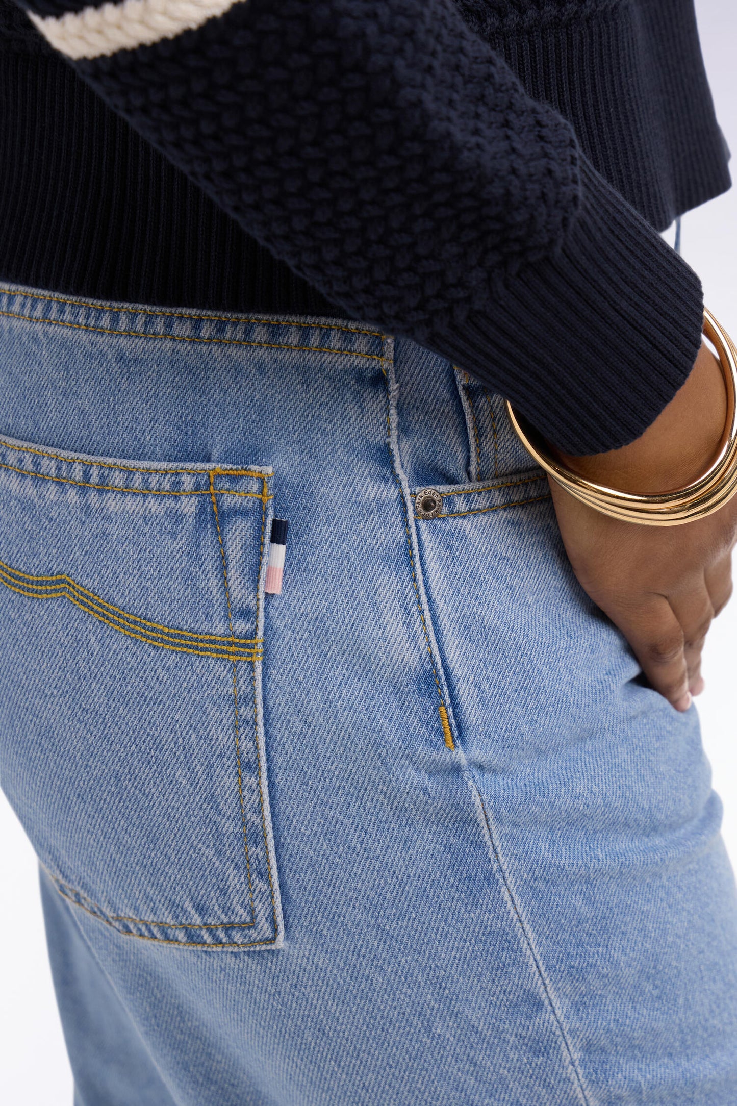 Jean coupe flare en denim brut