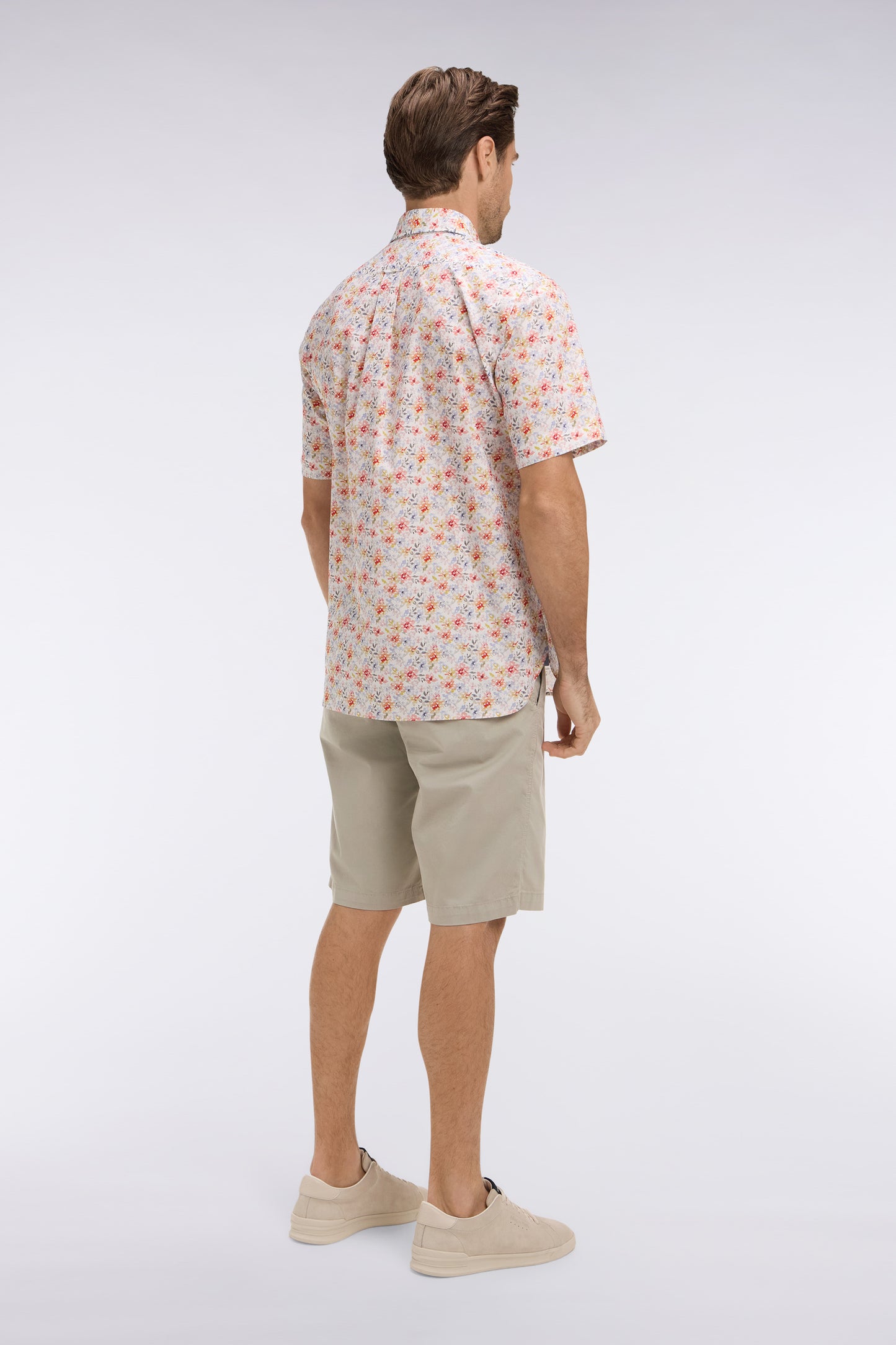 Chino Bermuda shorts in light gray stretch gabardine