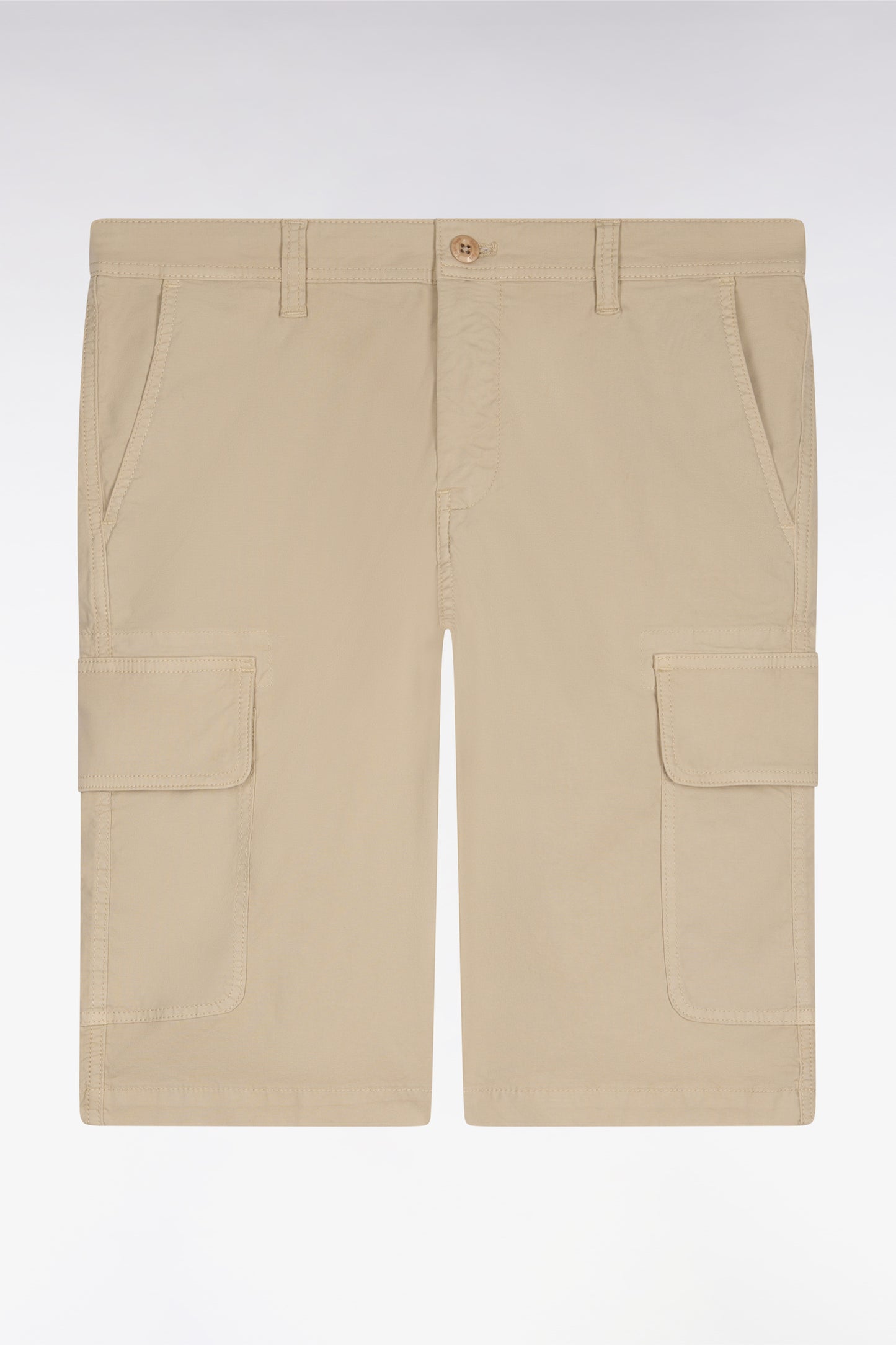 Beige cotton cargo Bermuda shorts