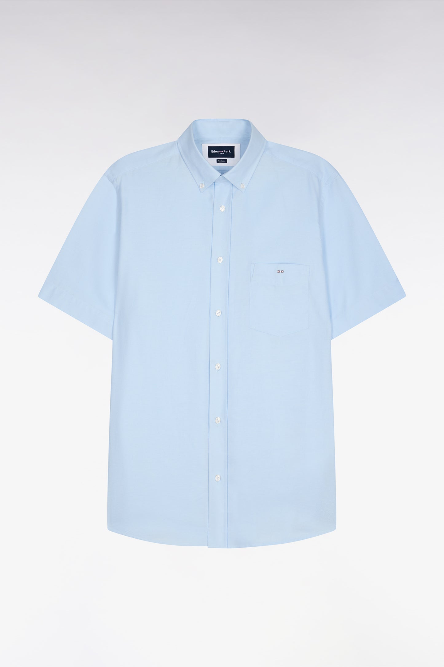 Short-sleeved shirt in sky blue cotton pique