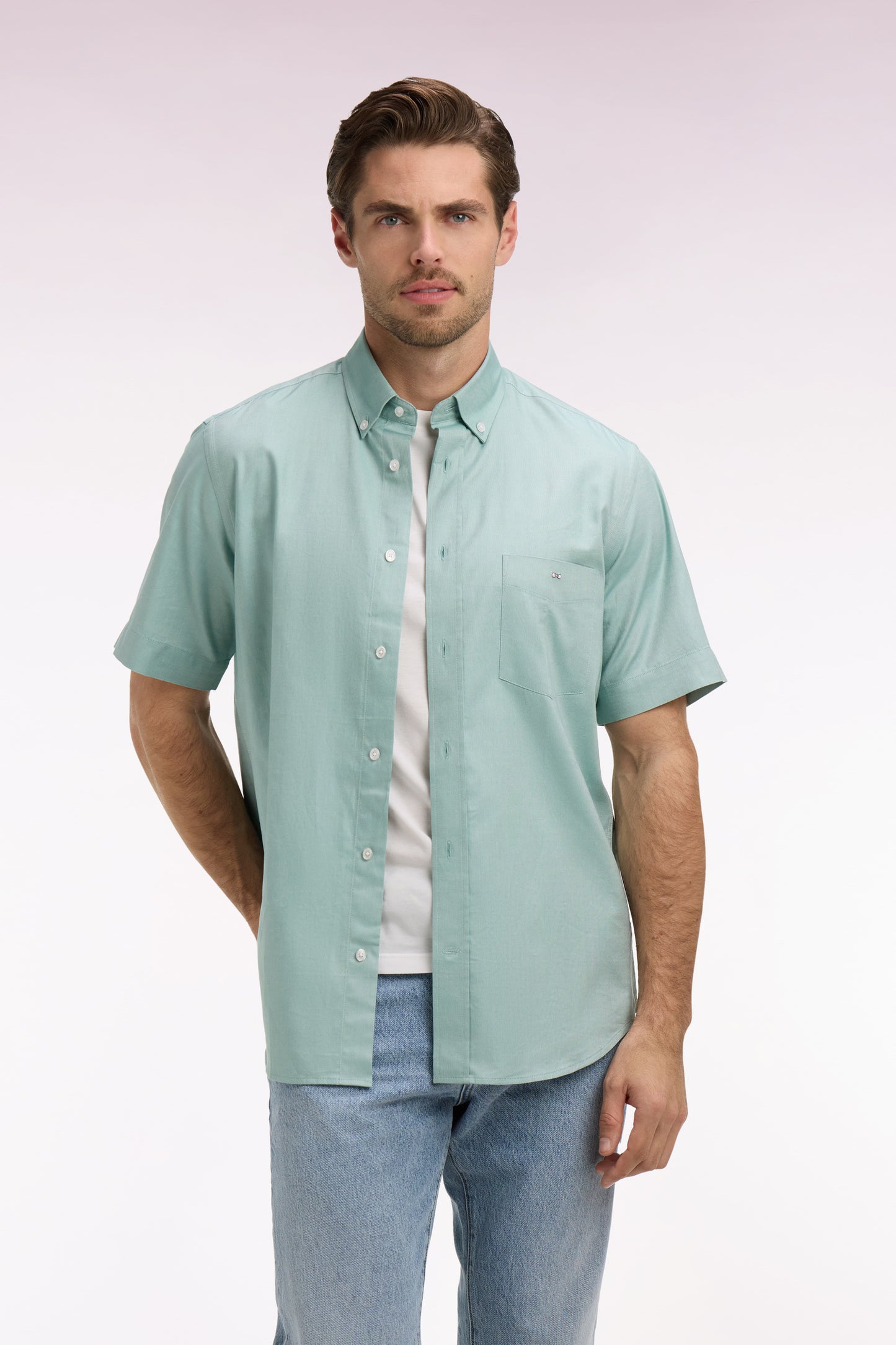 Short-sleeved shirt in sea green yarn-dyed cotton