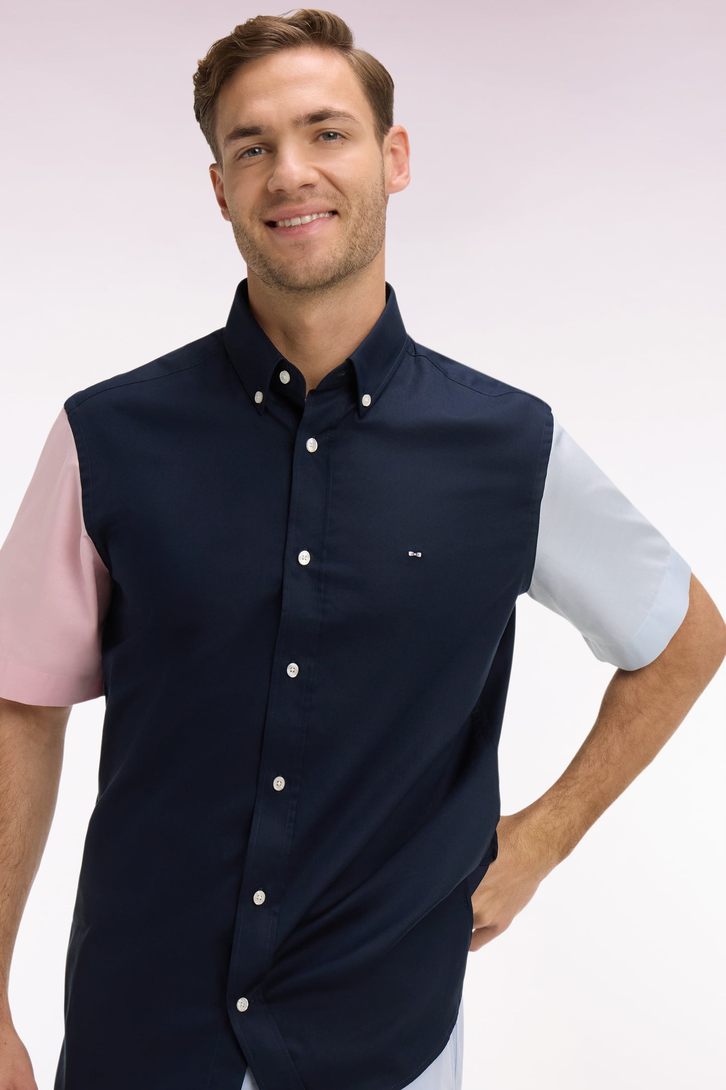 Chemise à manches courtes en coton marine manches bicolores